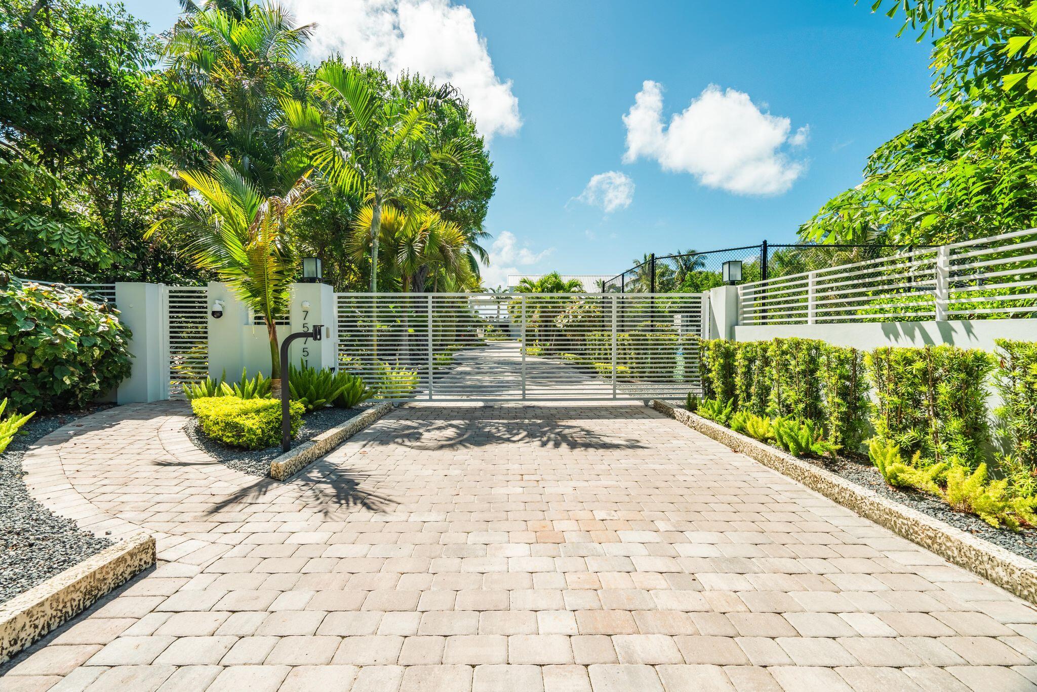75751 Overseas Highway