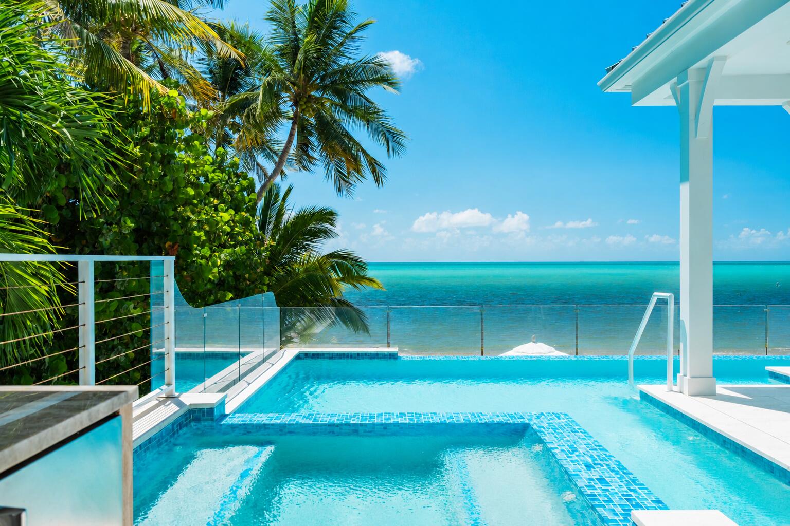 75751 Overseas Highway