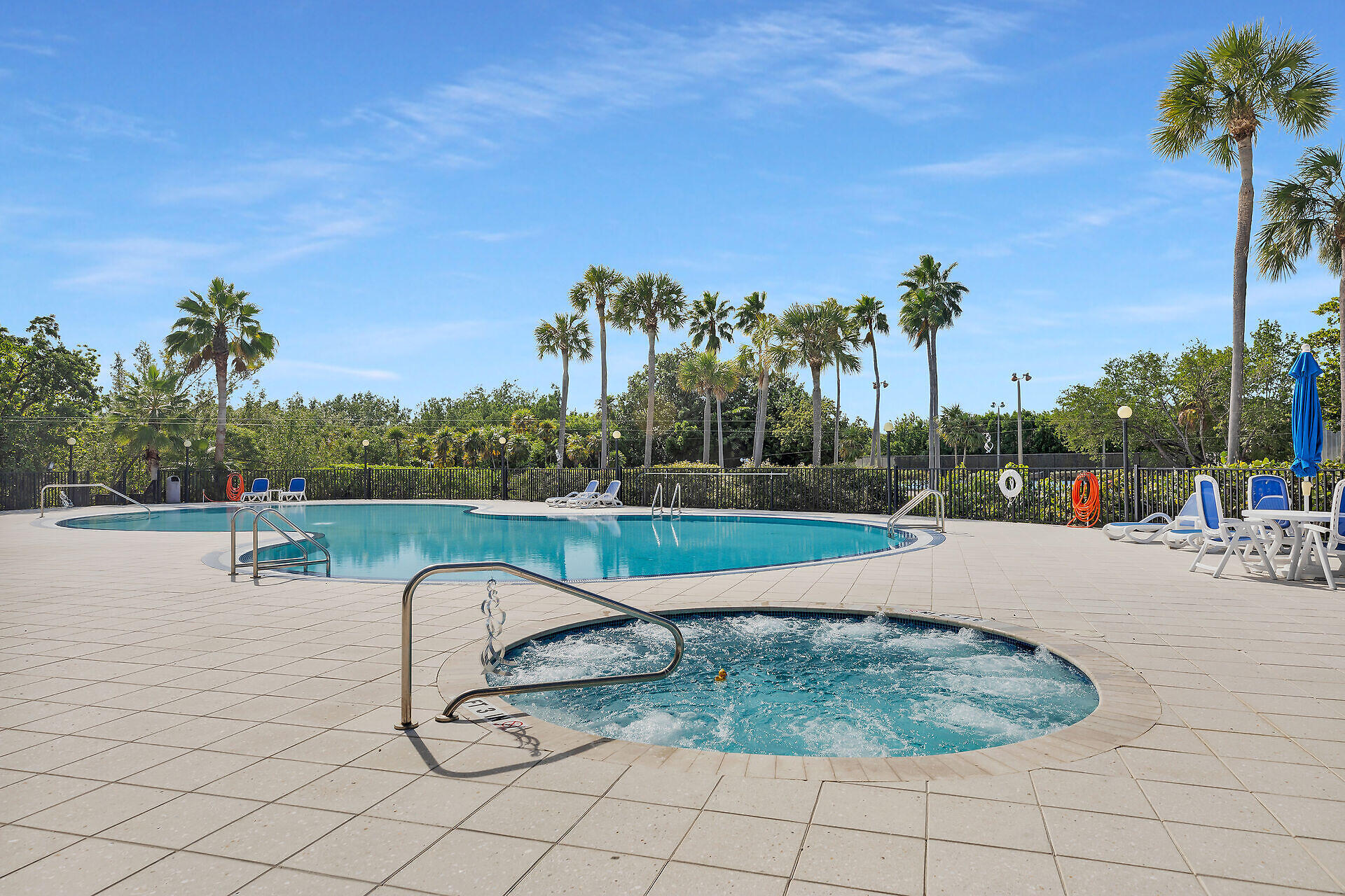 6203 Gulf Of Mexico Boulevard 203
