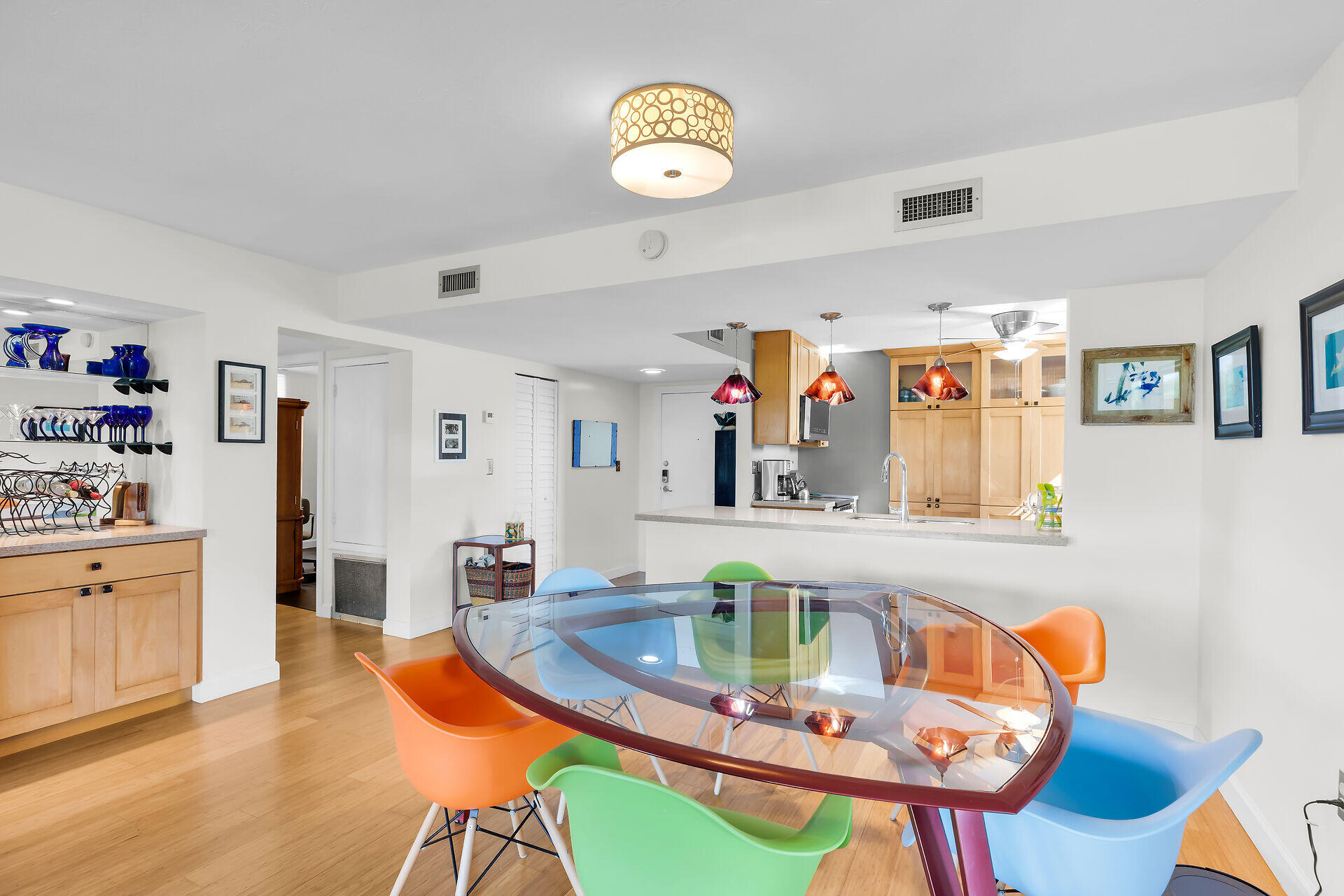 6203 Gulf Of Mexico Boulevard 203