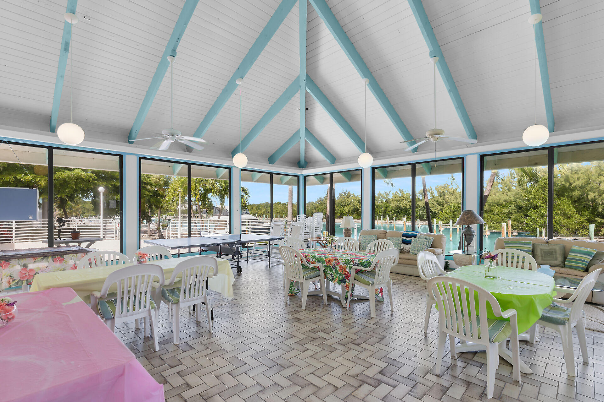 6203 Gulf Of Mexico Boulevard 203
