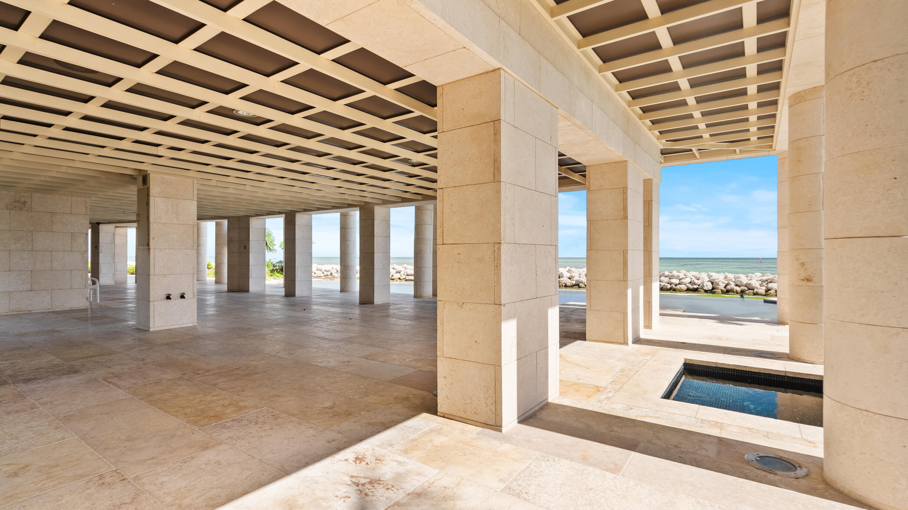 201 W Seaview Drive