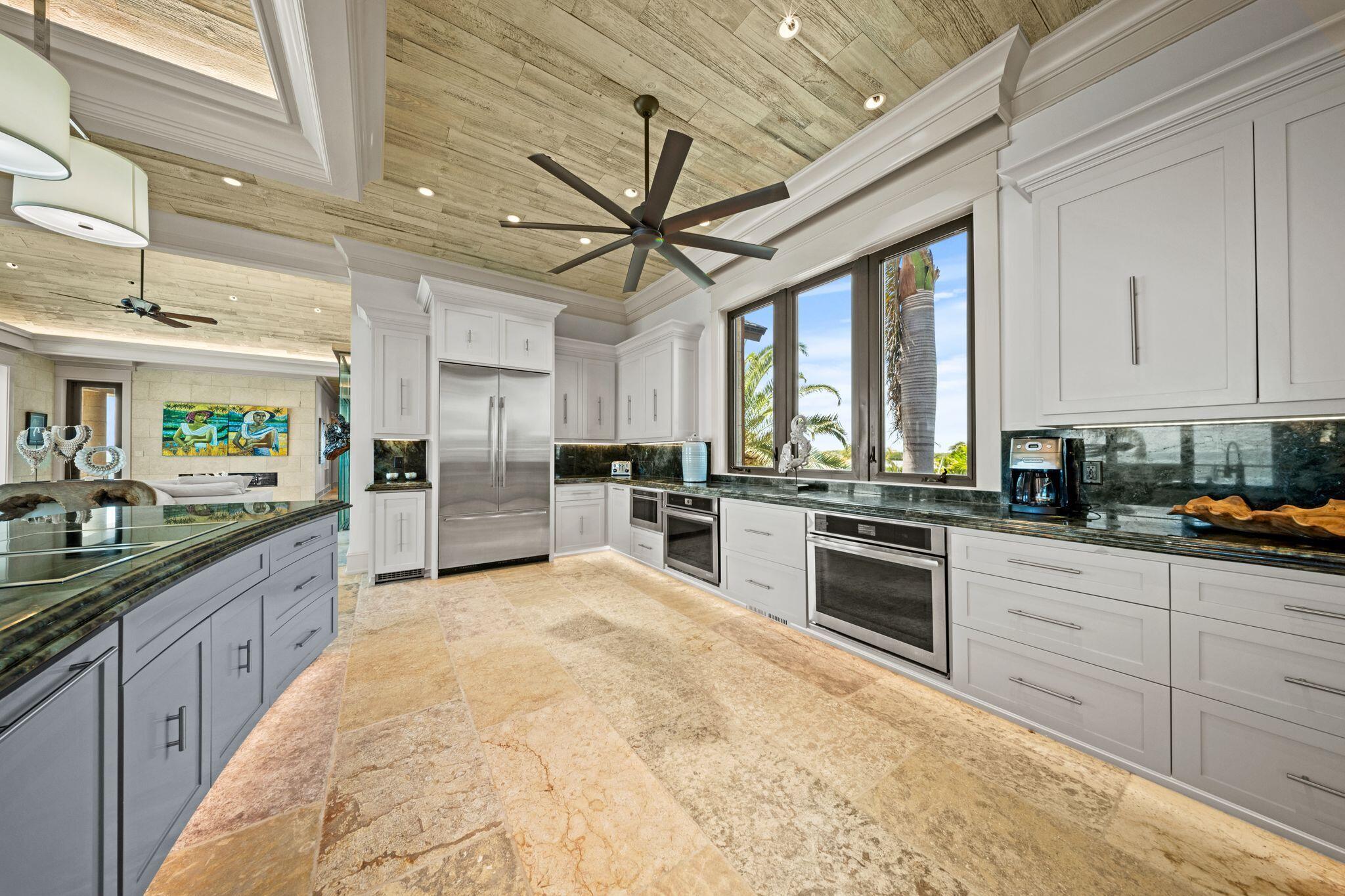 201 W Seaview Drive