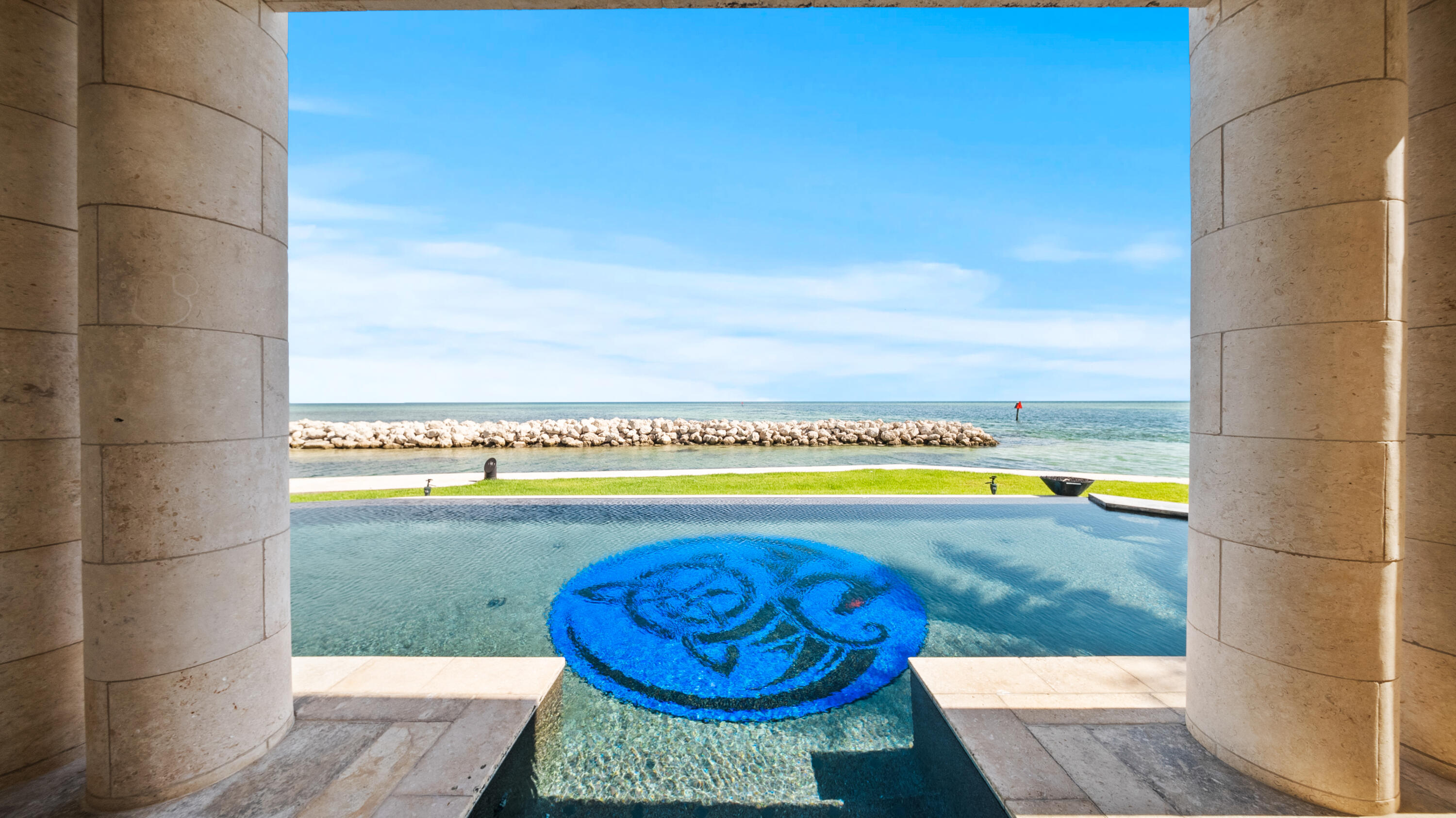 201 W Seaview Drive