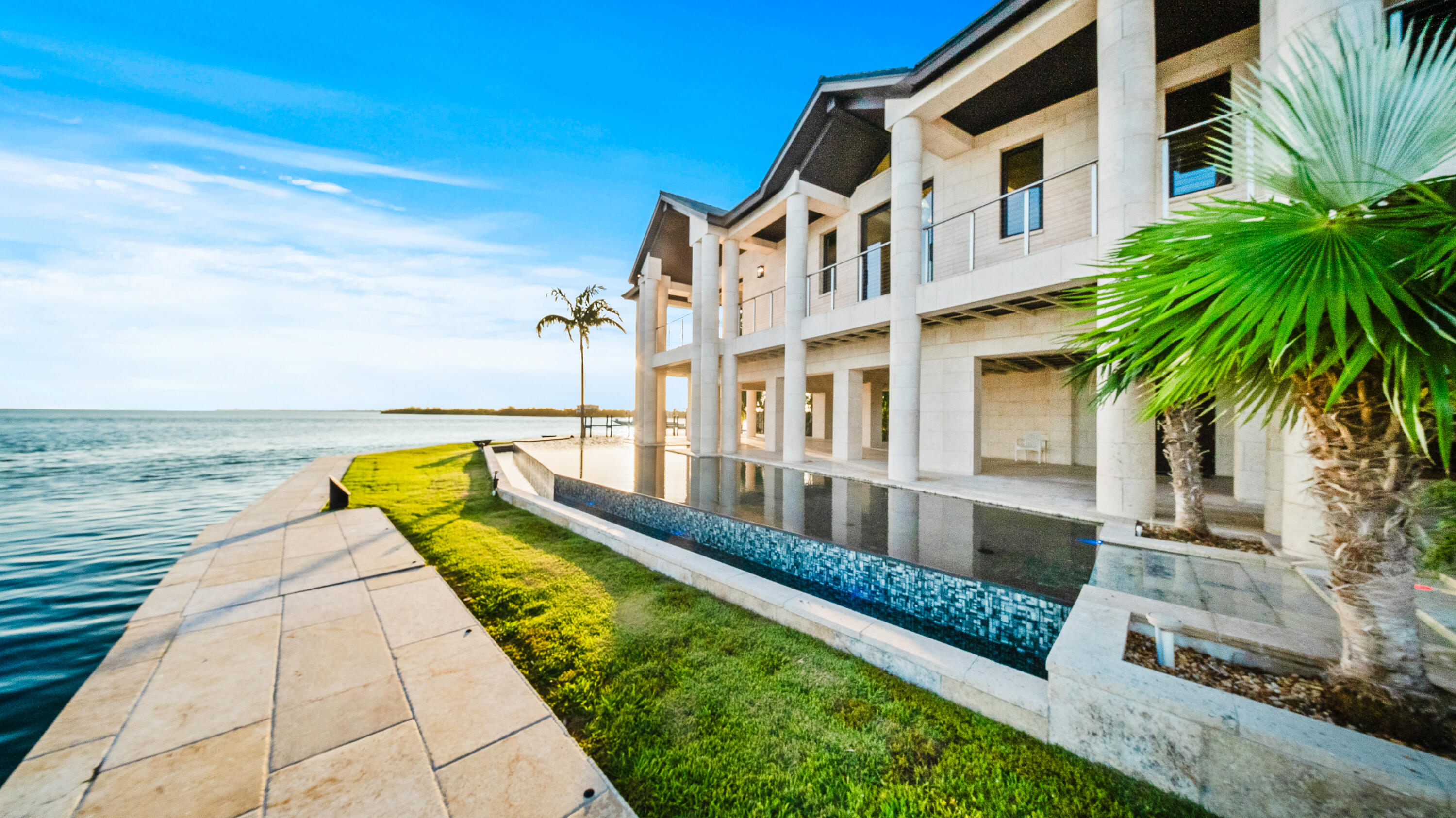 201 W Seaview Drive