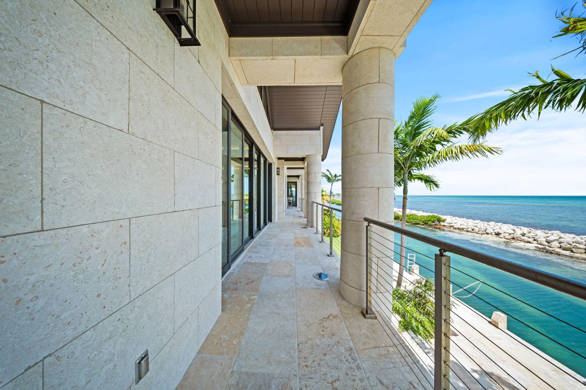 201 W Seaview Drive