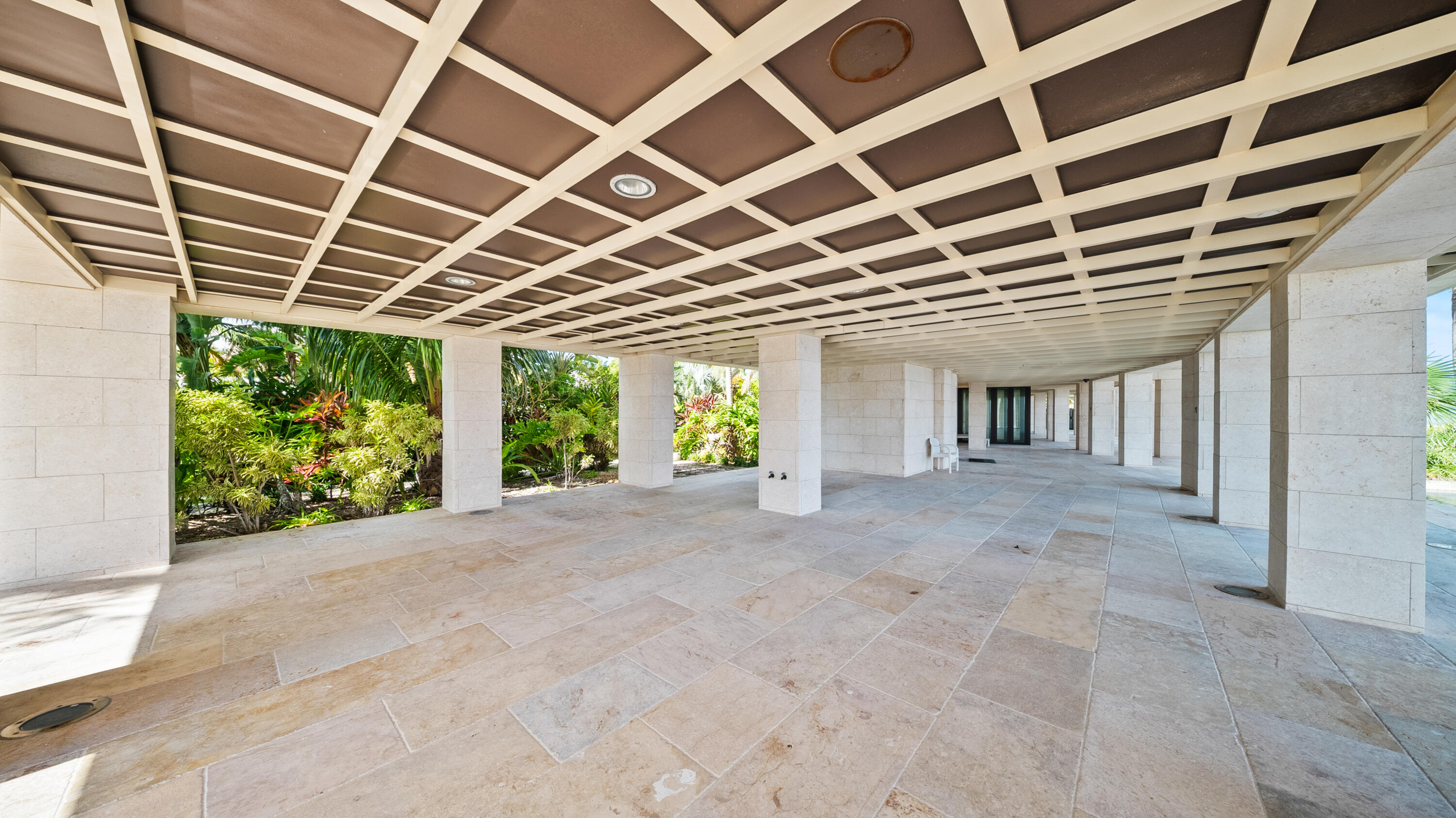 201 W Seaview Drive