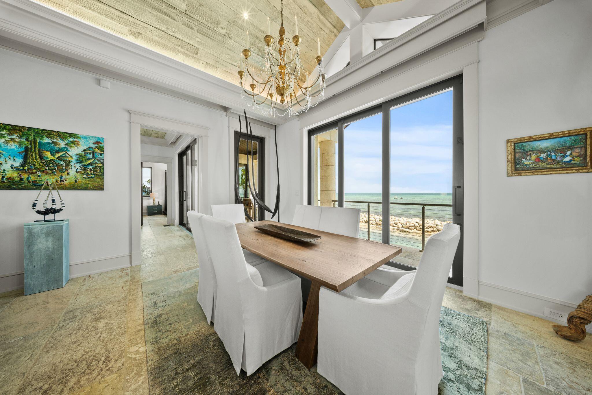 201 W Seaview Drive