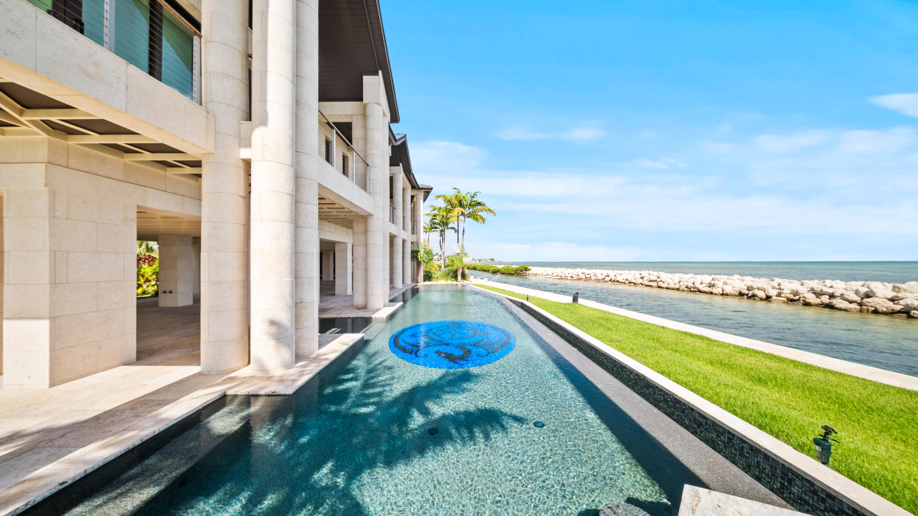 201 W Seaview Drive