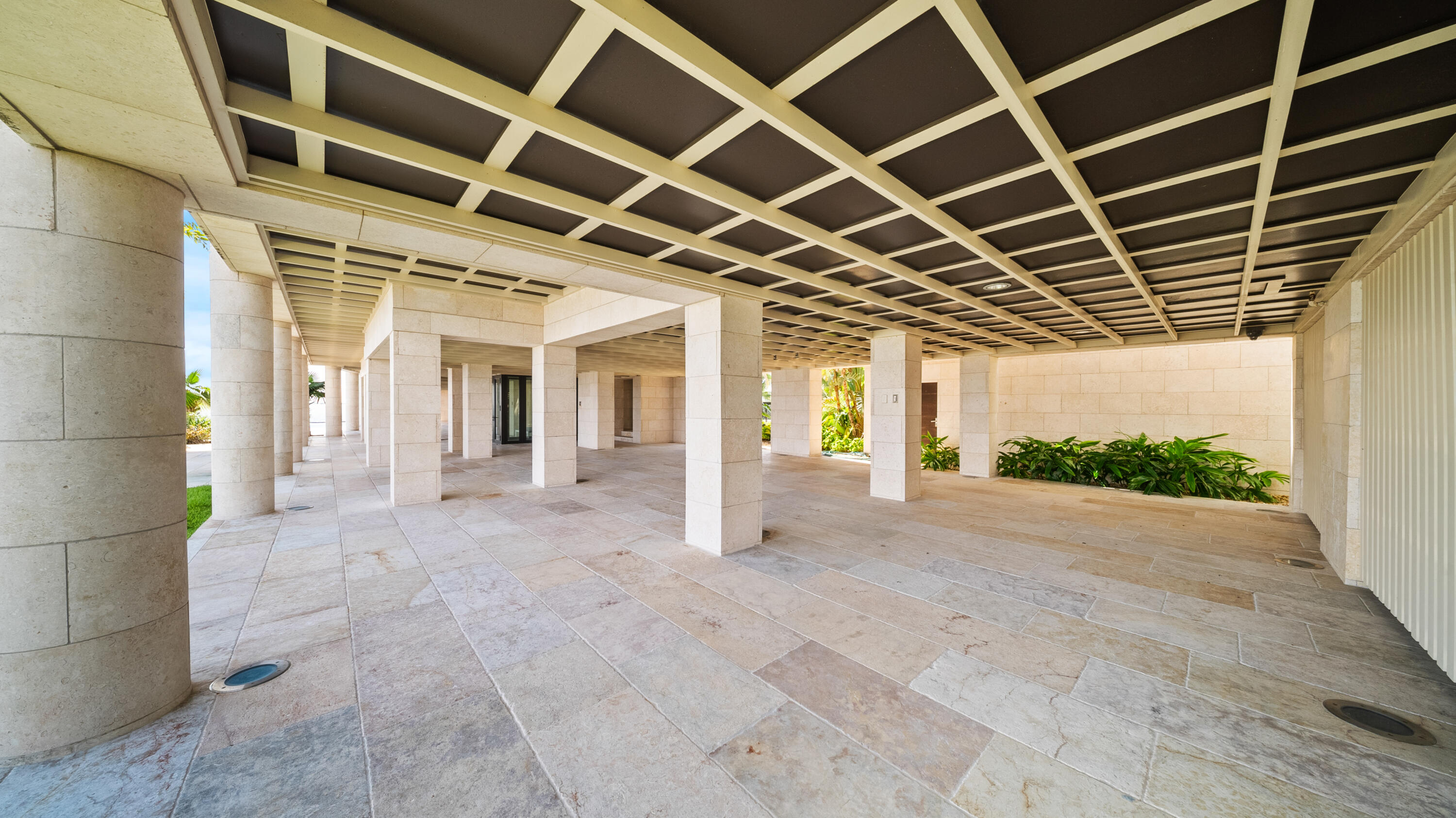 201 W Seaview Drive