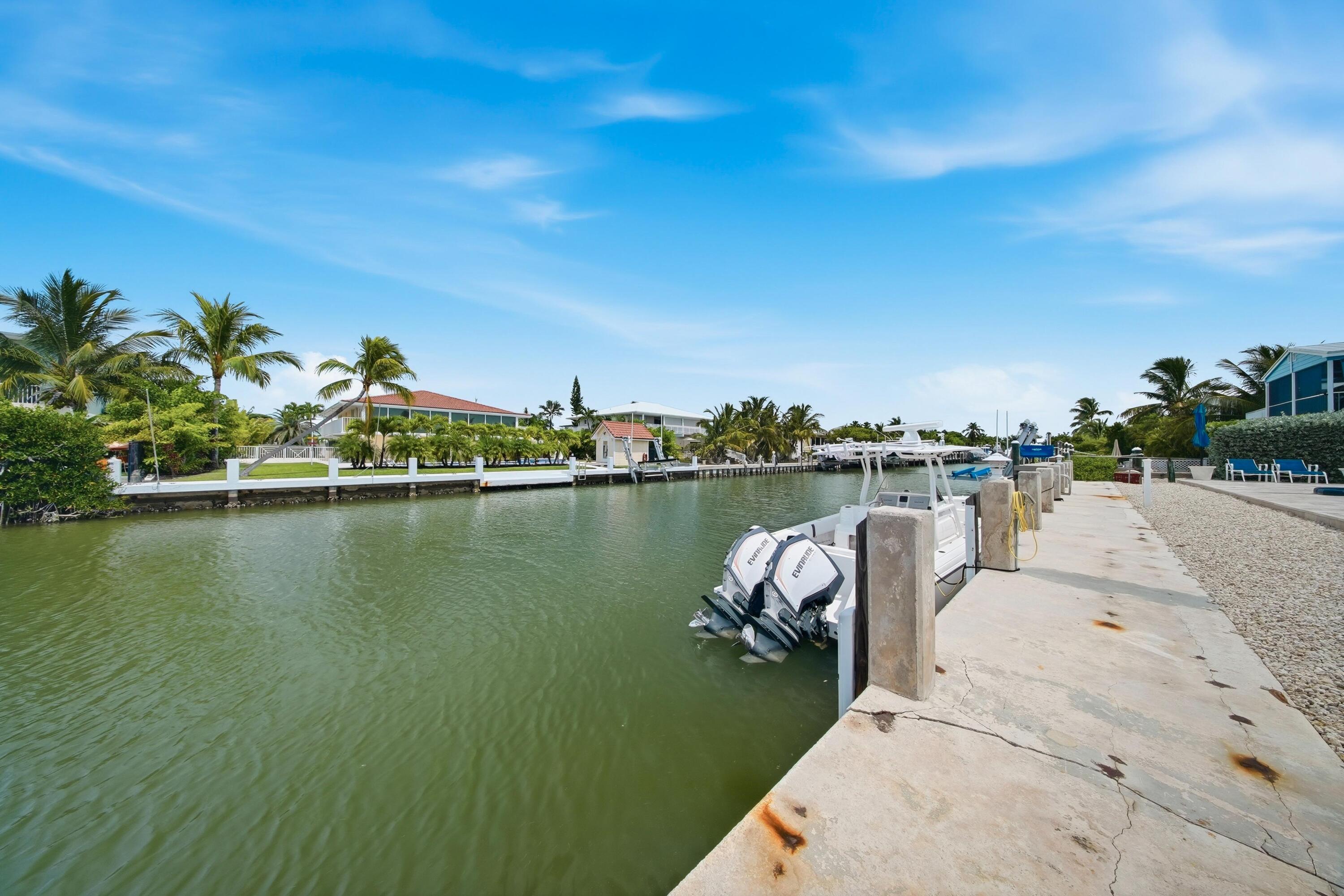 389 N Anglers Drive 206