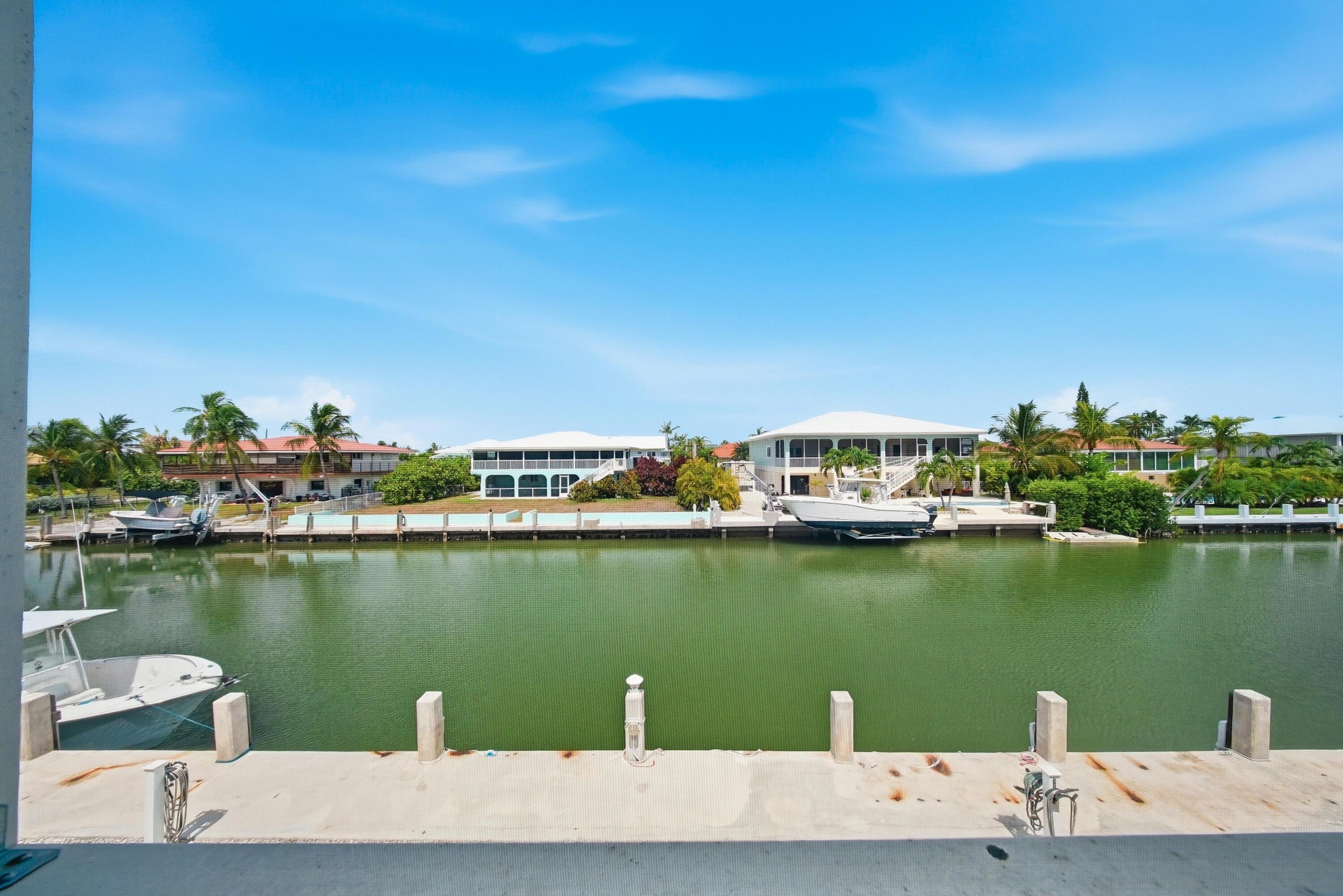 389 N Anglers Drive 206