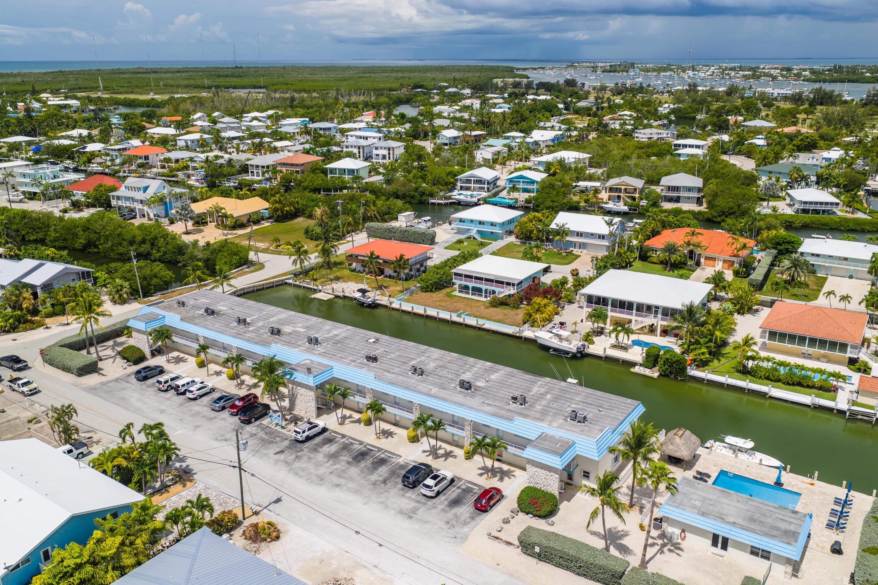 389 N Anglers Drive 206