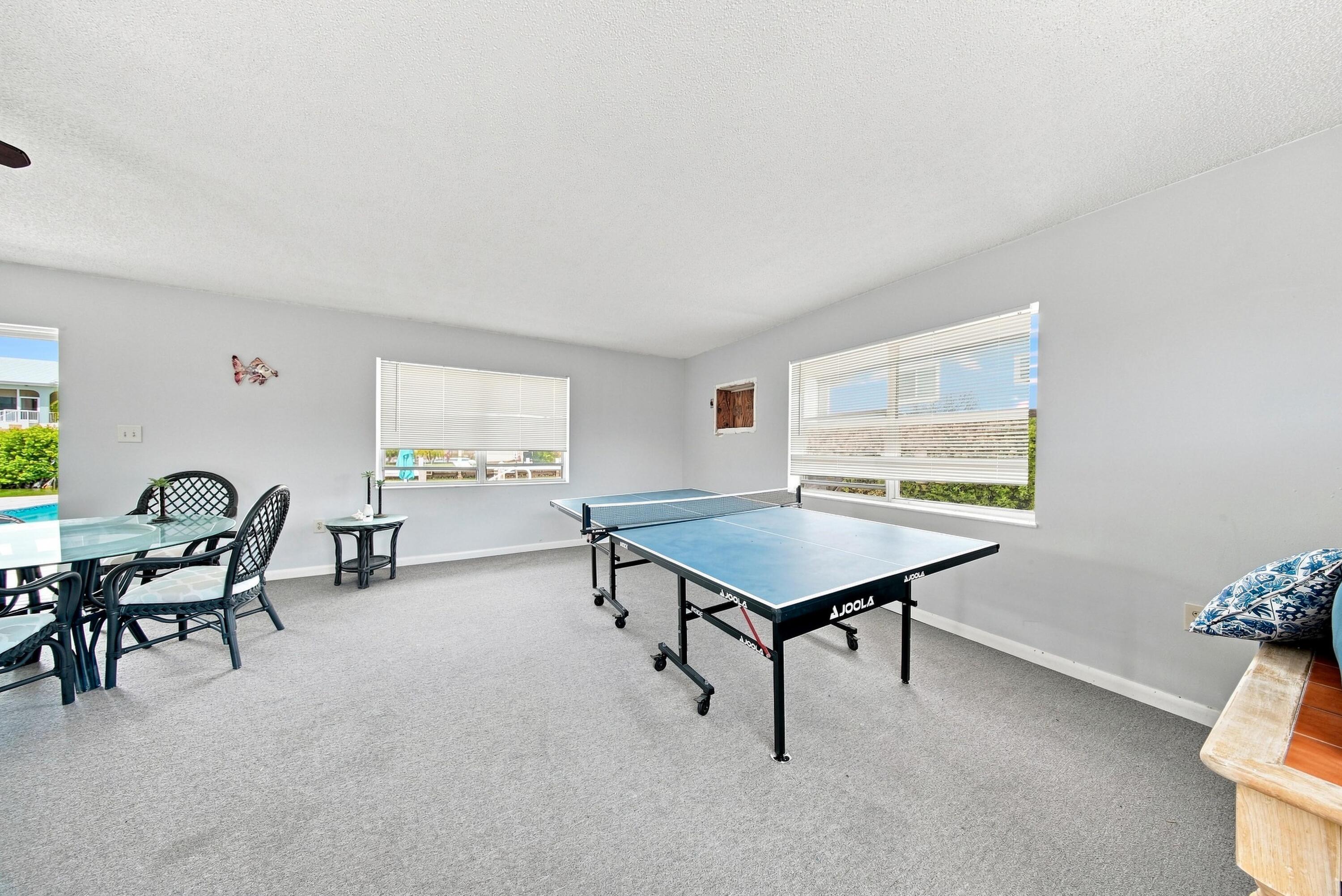 389 N Anglers Drive 206