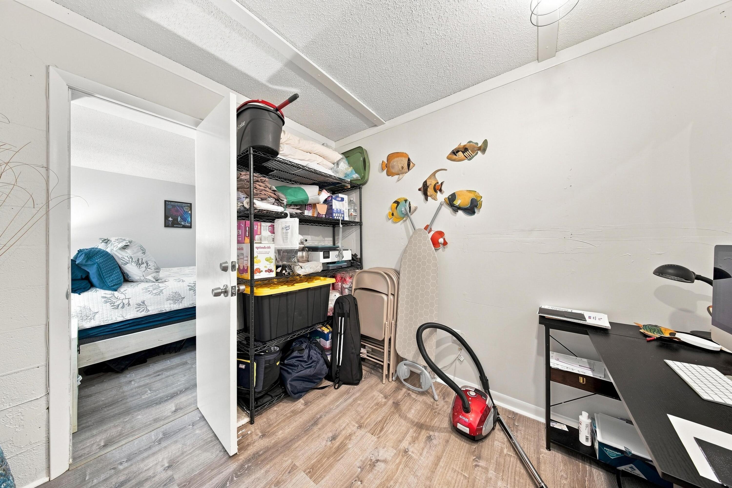 389 N Anglers Drive 206
