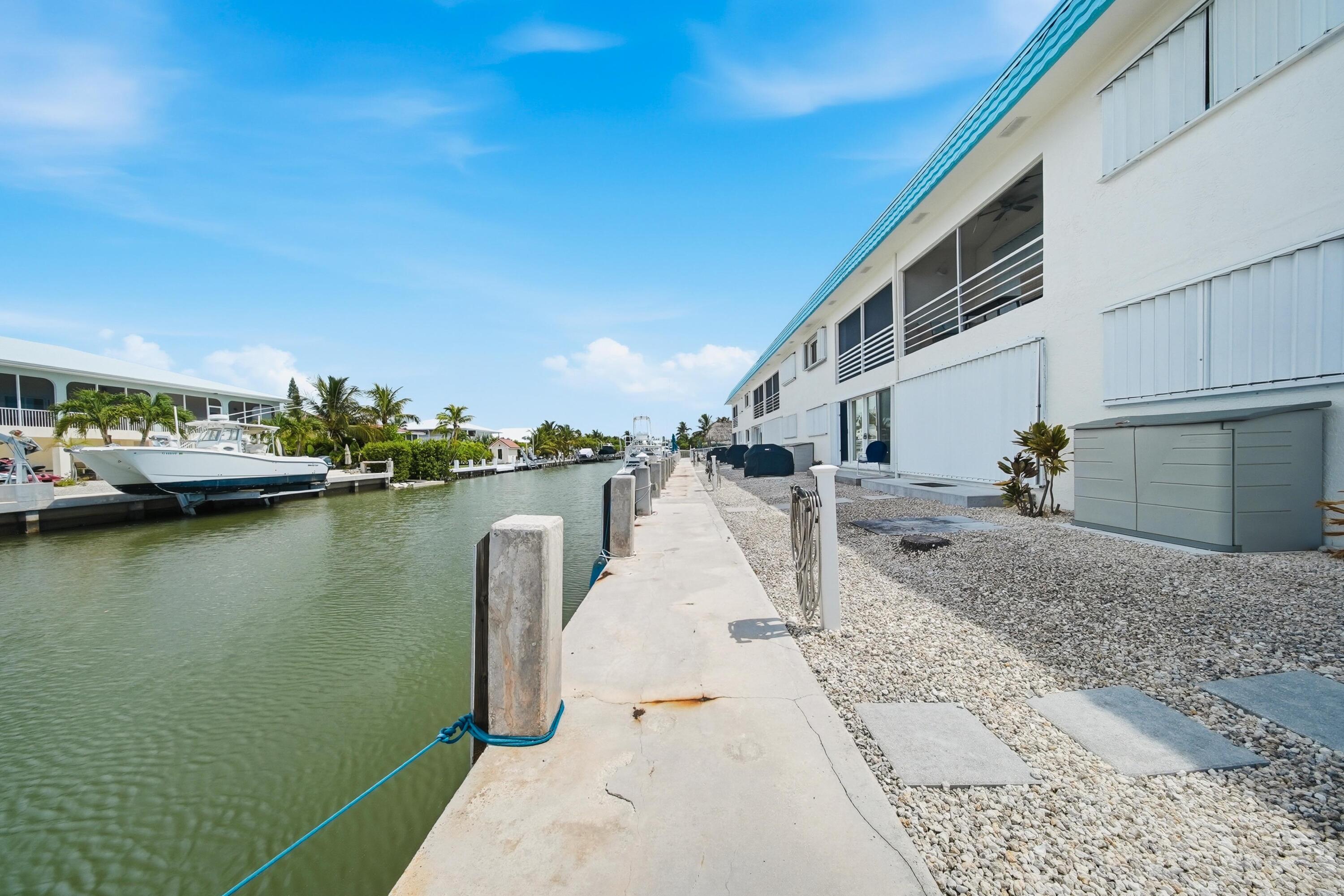 389 N Anglers Drive 206