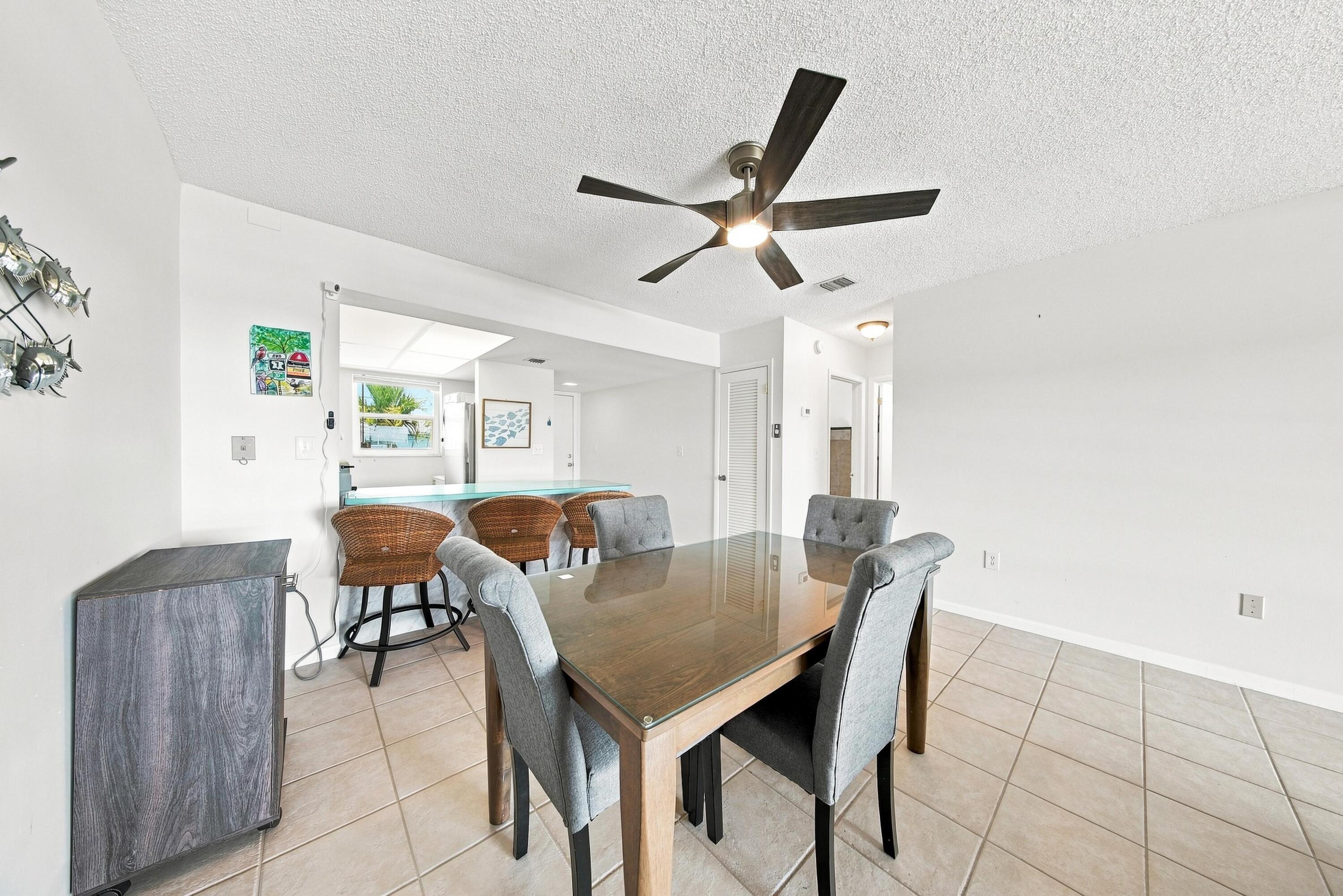 389 N Anglers Drive 206
