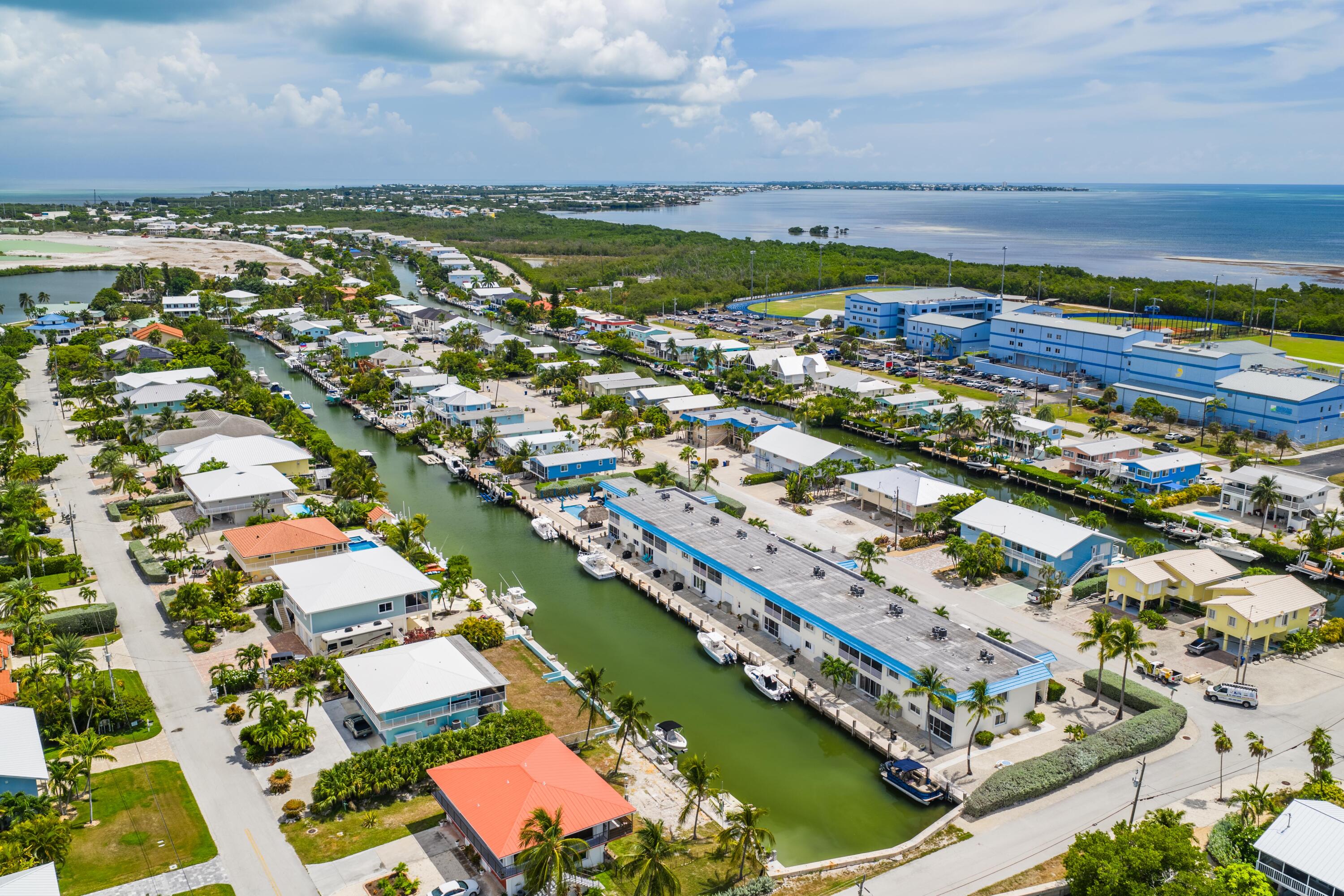 389 N Anglers Drive 206