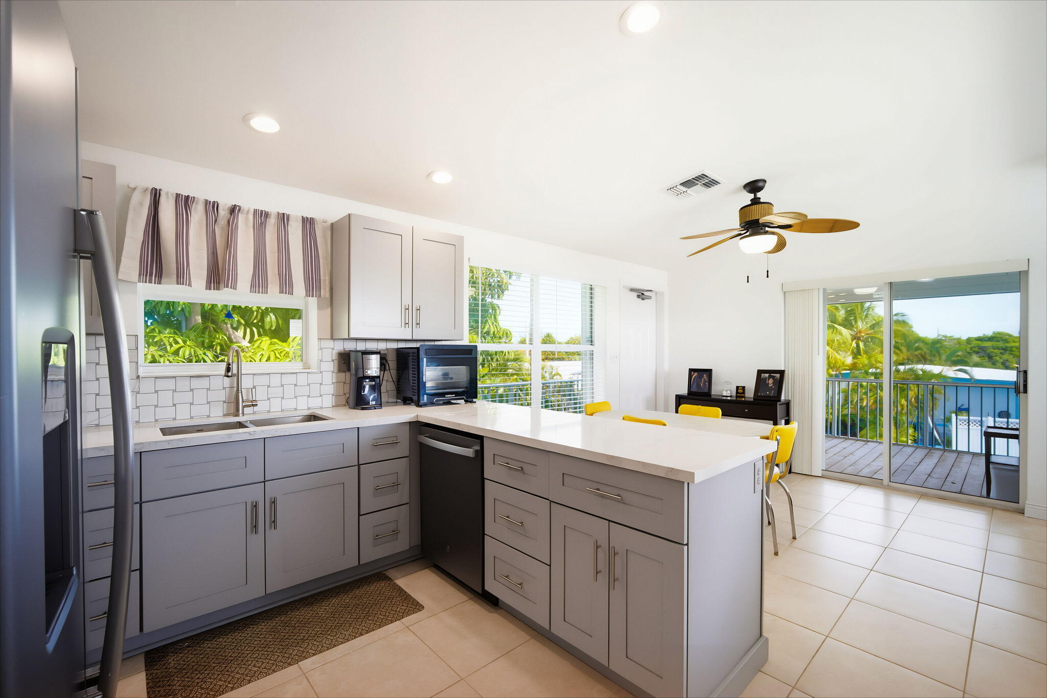 27937 Coral Shores Road