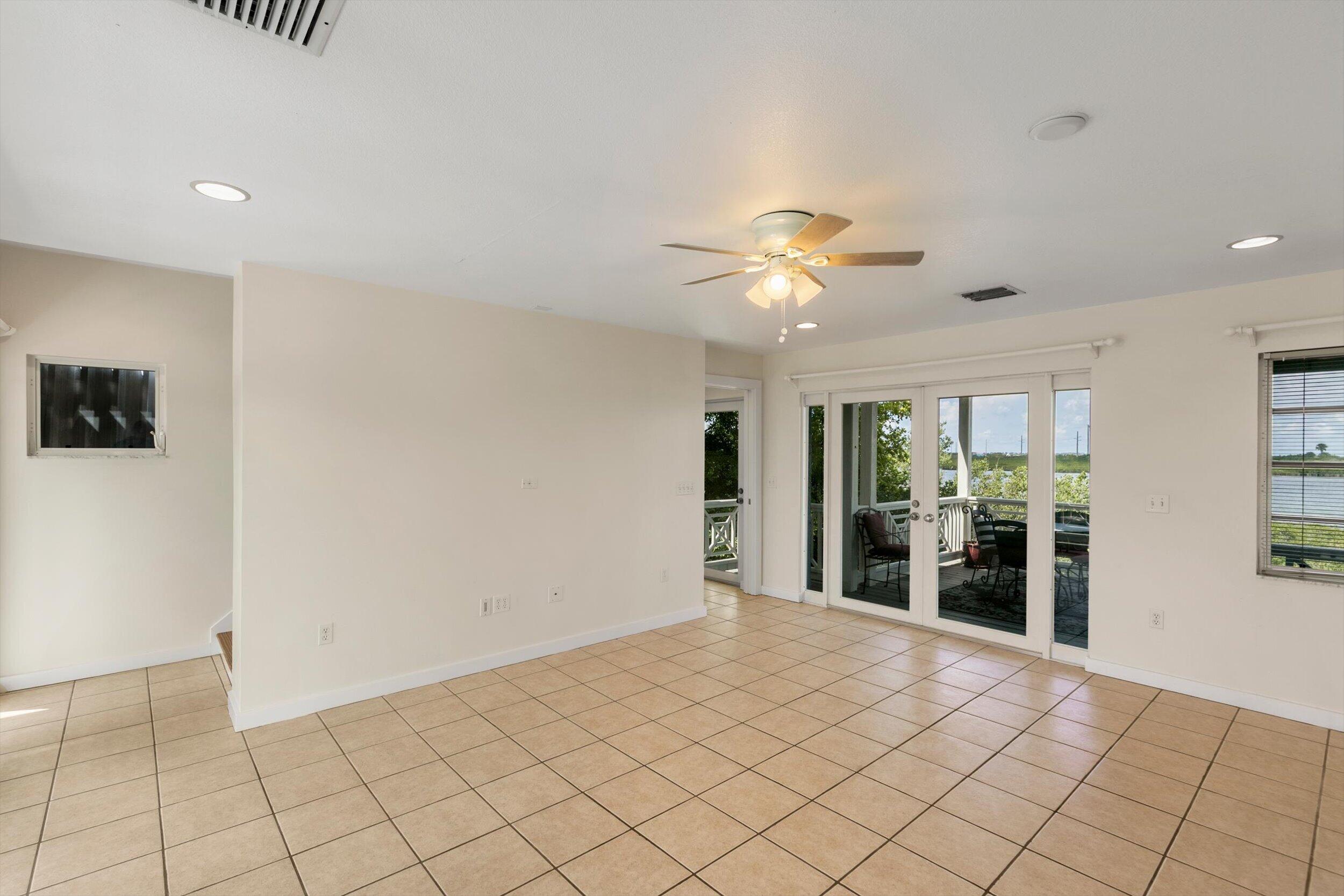 9 Blue Water Drive