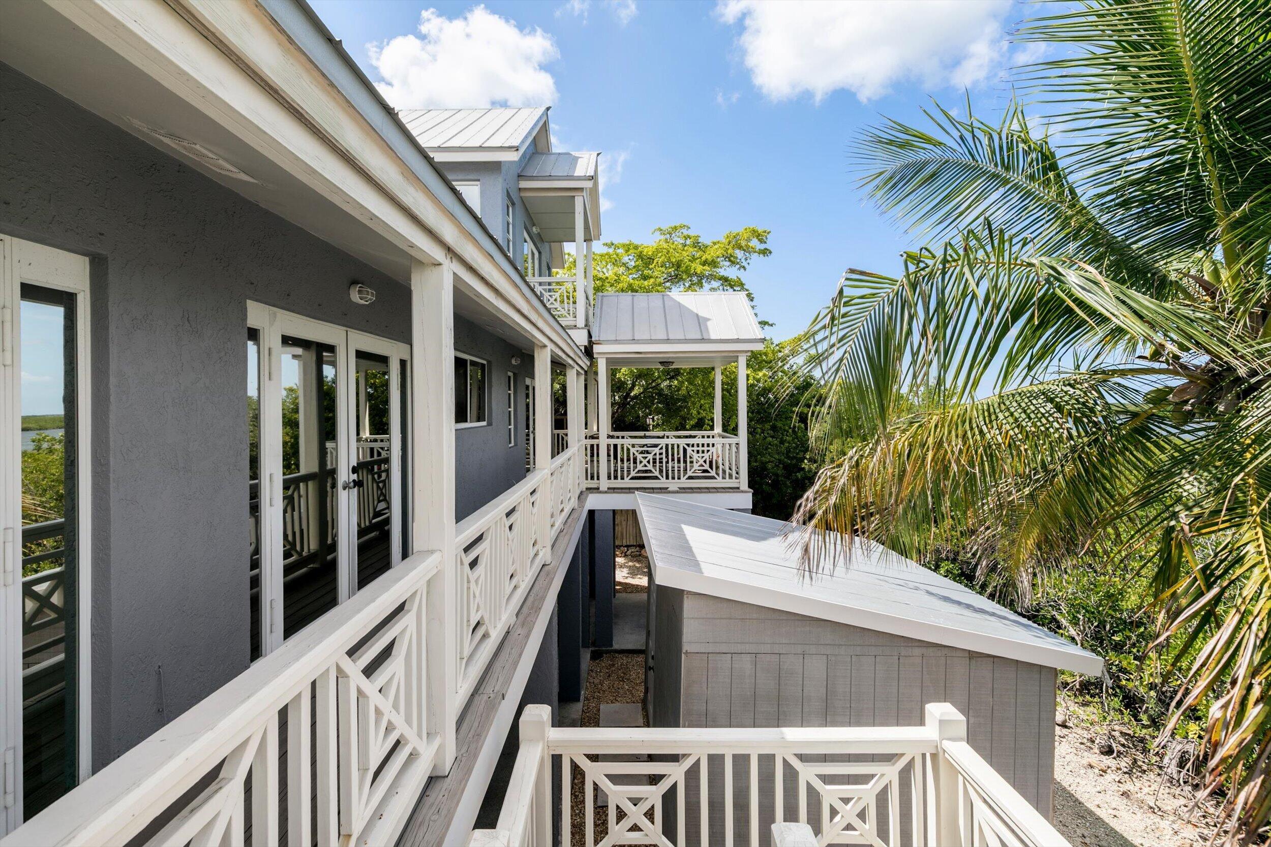 9 Blue Water Drive