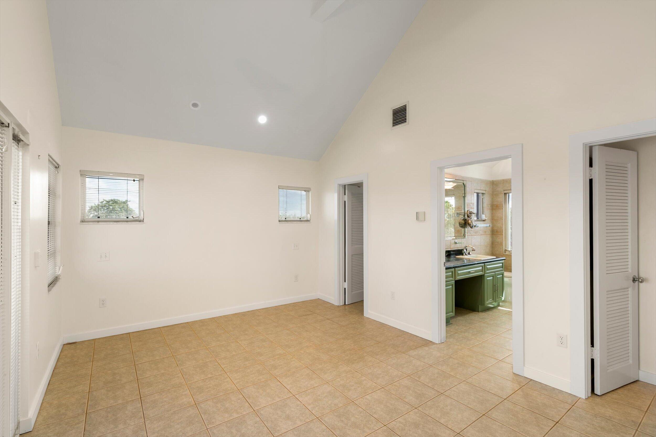 9 Blue Water Drive