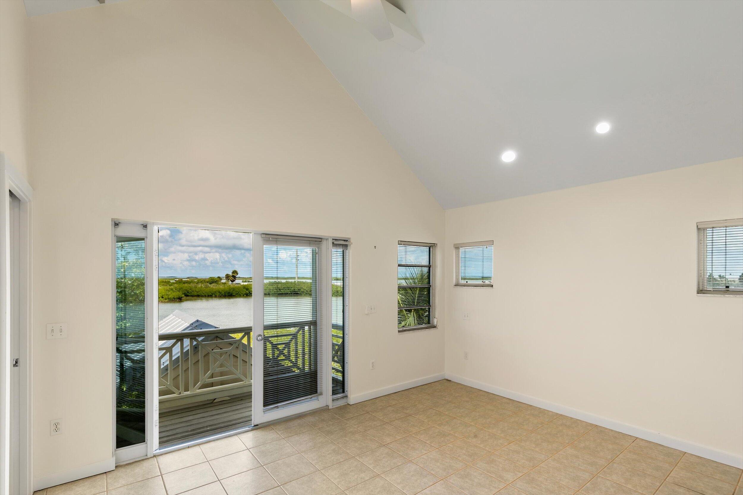 9 Blue Water Drive