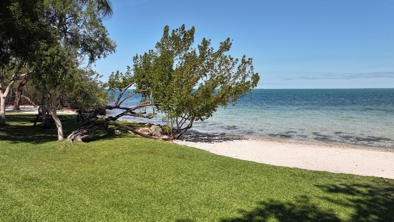 96000 Overseas Highway CC2