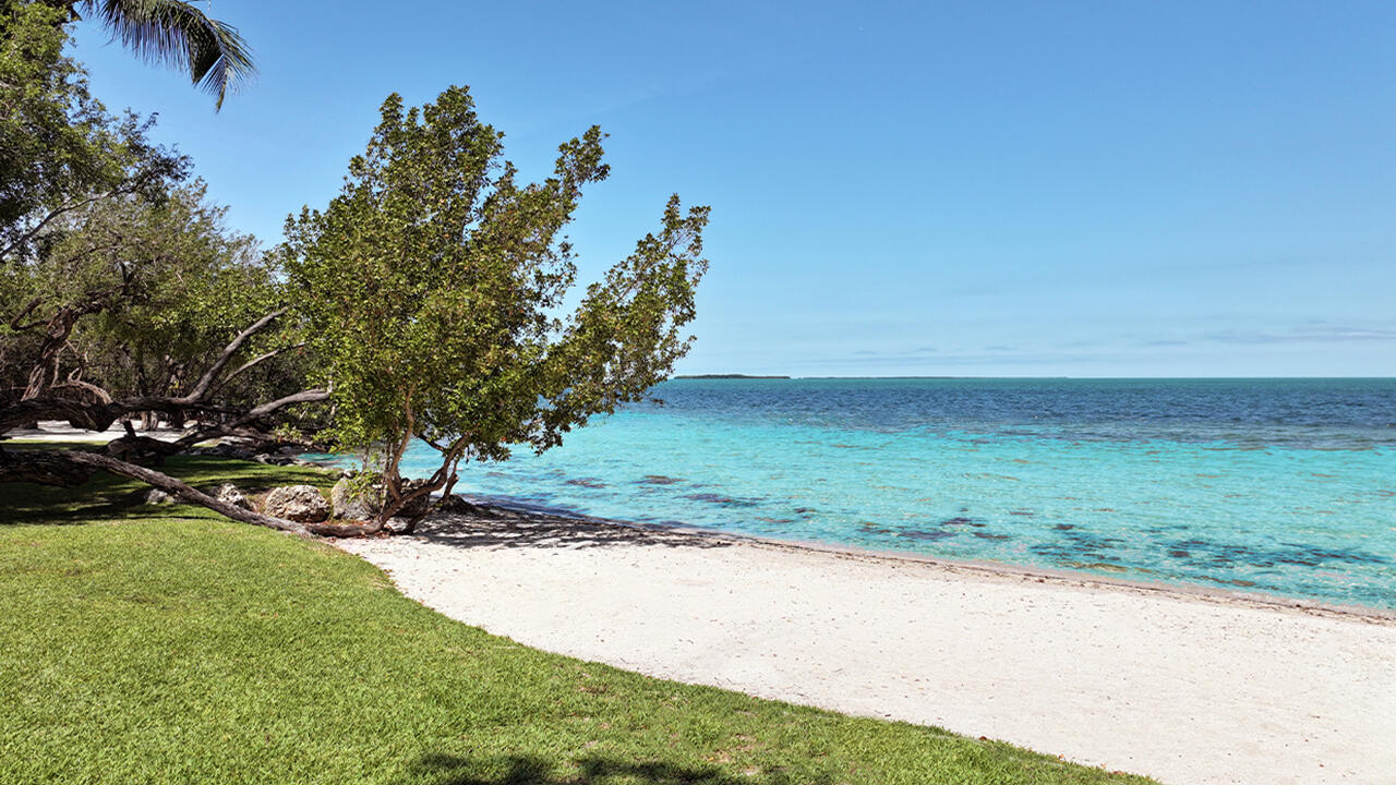 96000 Overseas Highway CC2