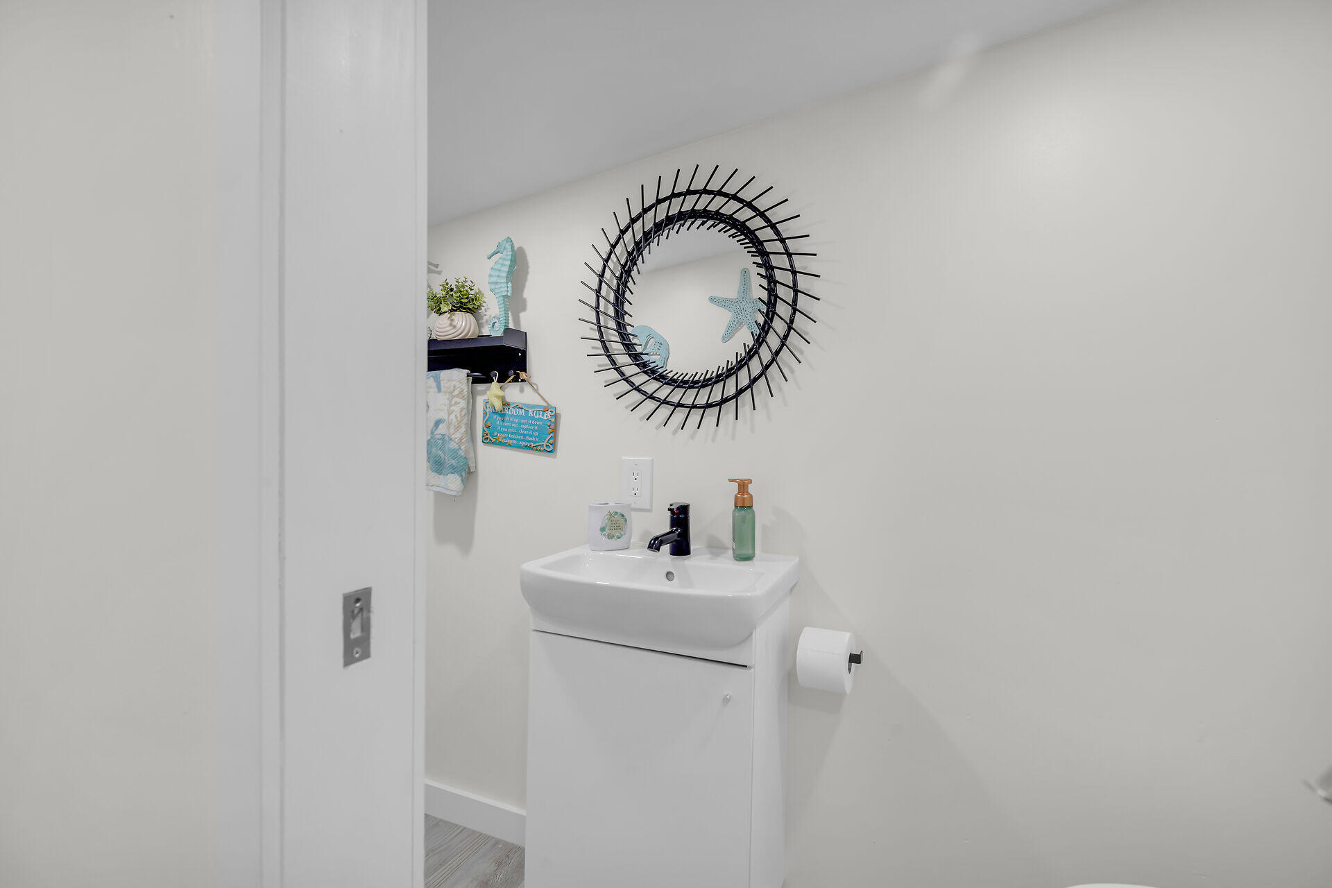 72 Avenue C