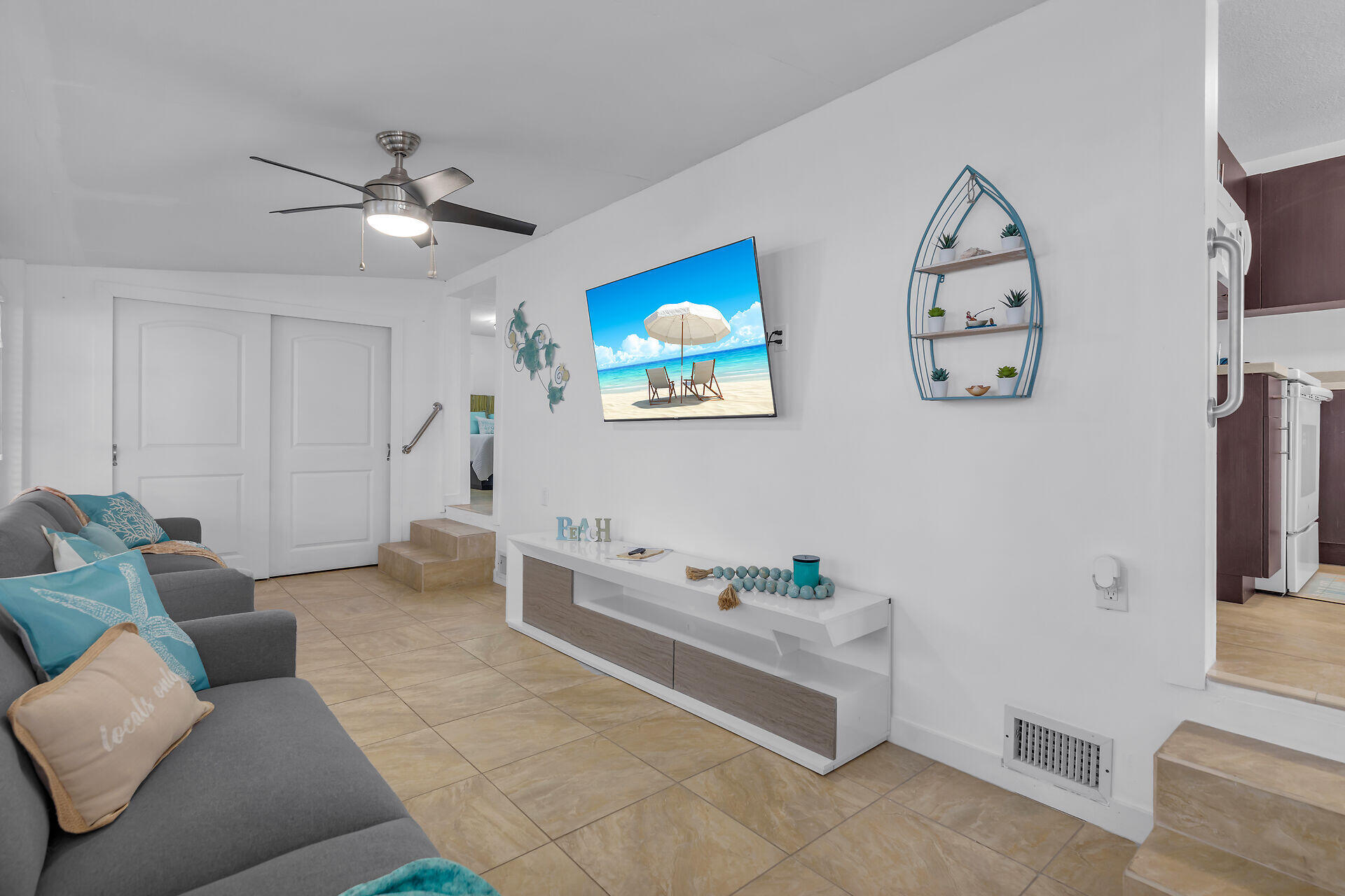 72 Avenue C