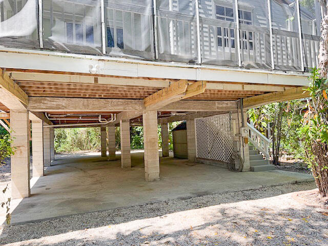 110 Arctic Avenue