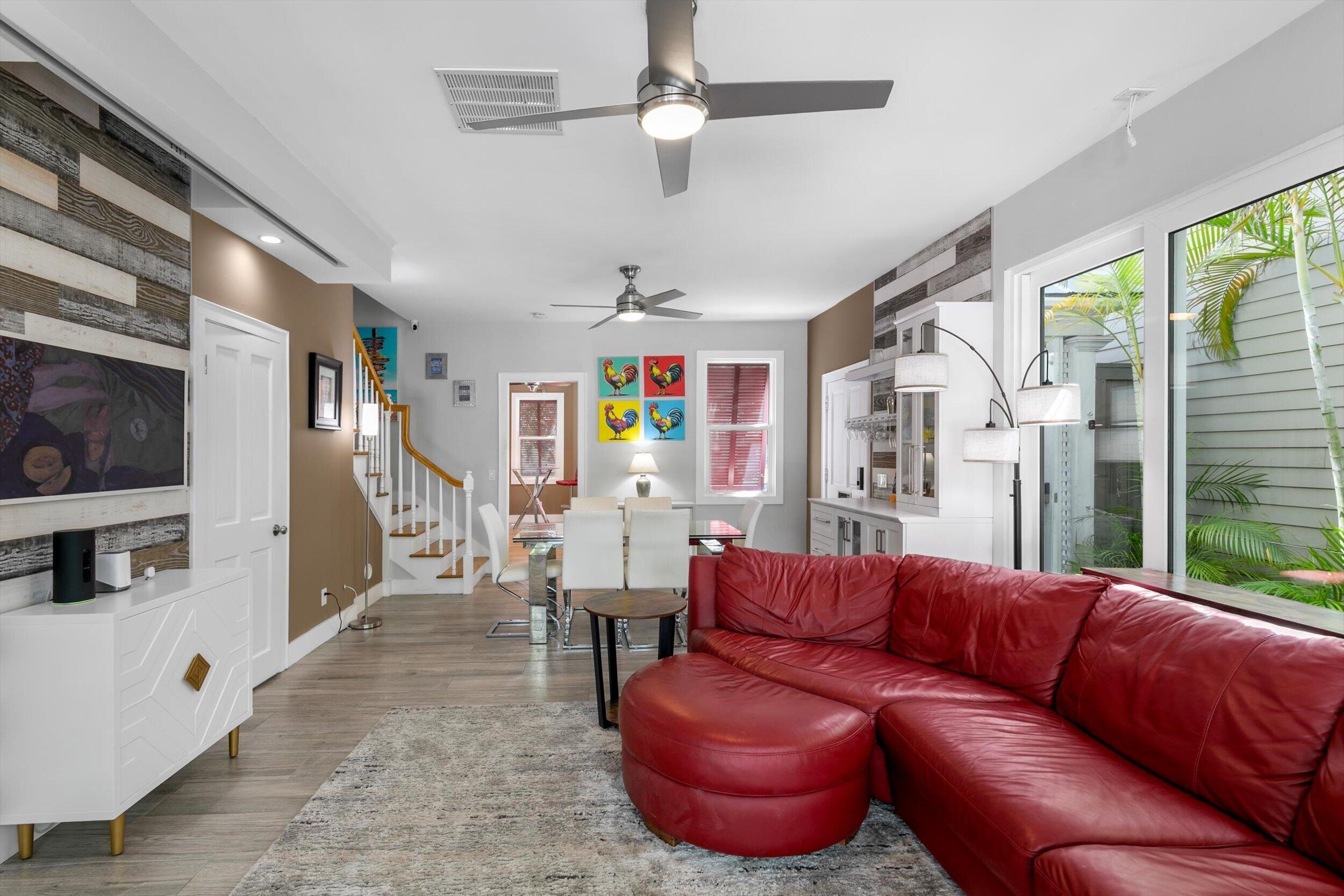 615 Amelia Street