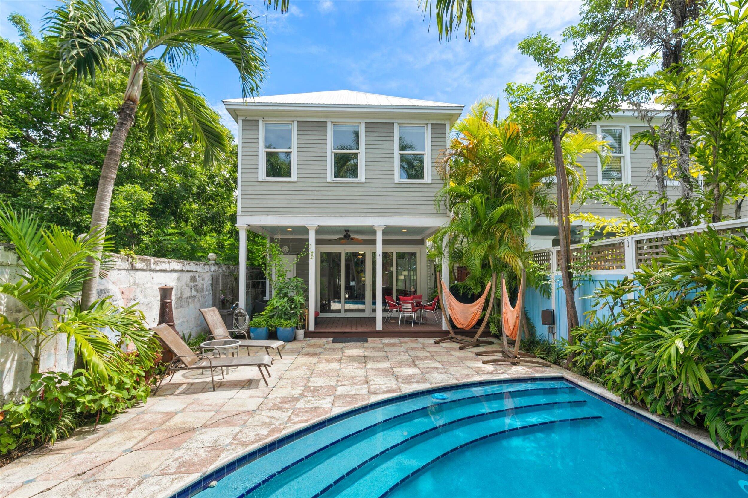 615 Amelia Street