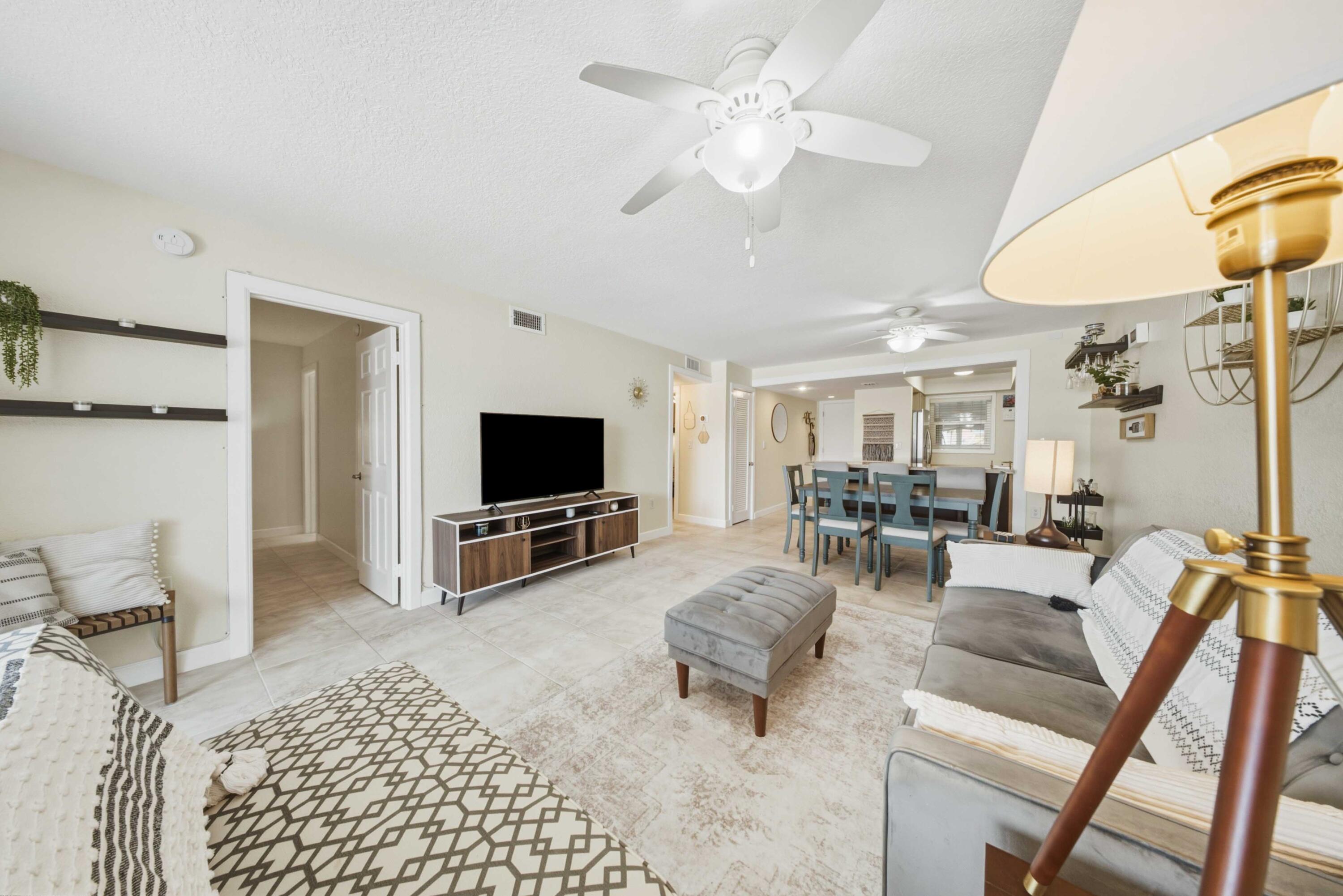 389 N Anglers Drive 107