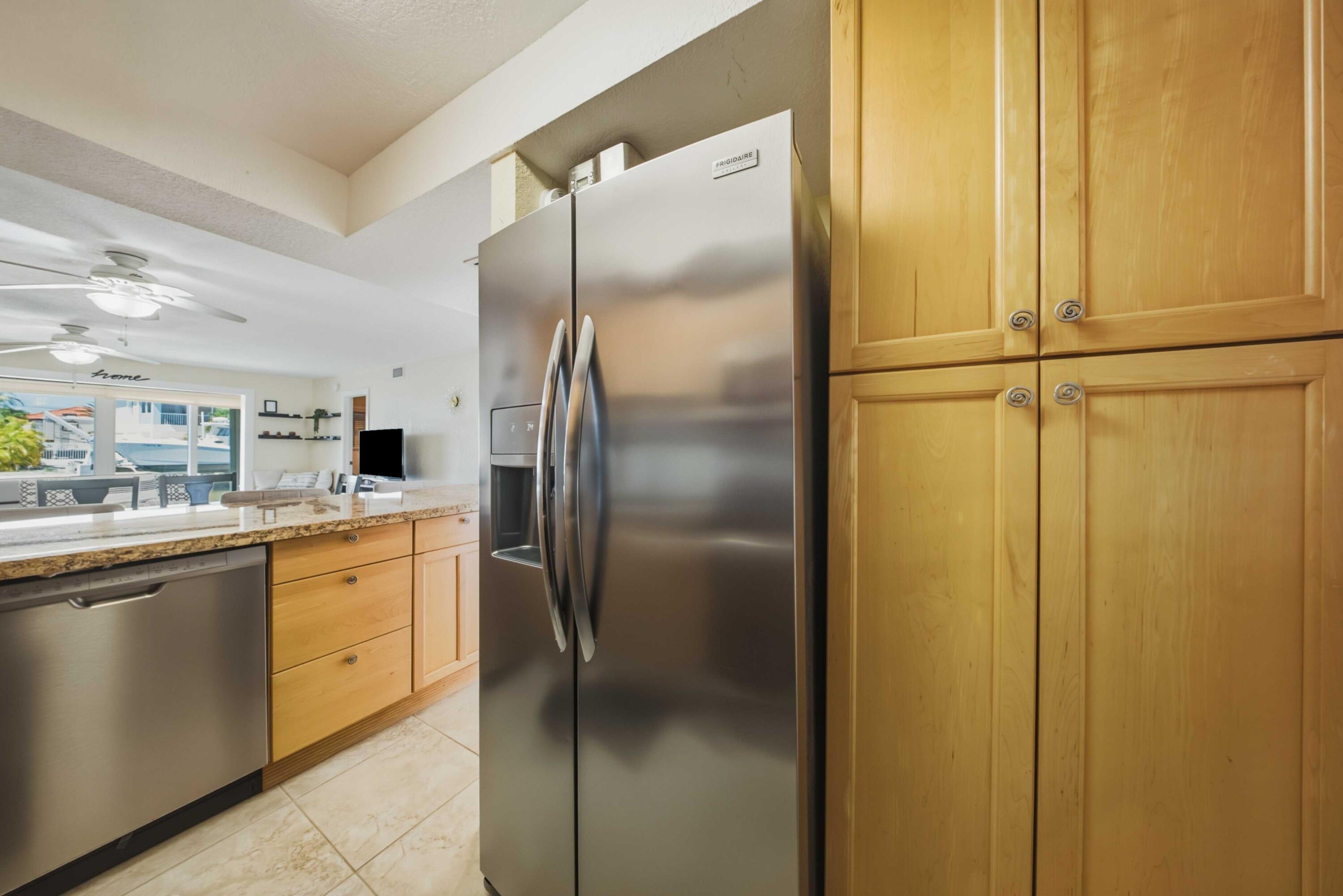 389 N Anglers Drive 107