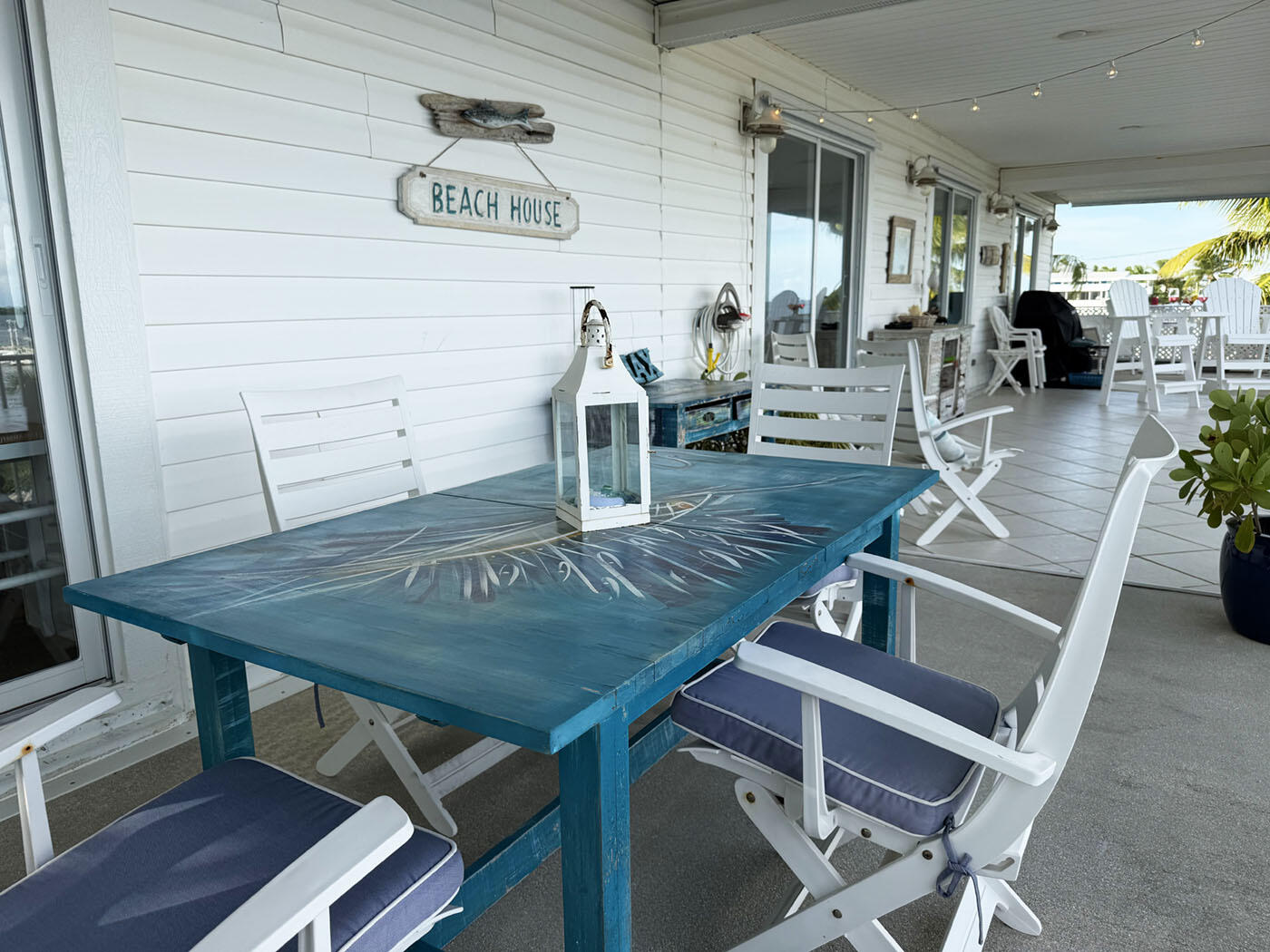 800 S Marina Avenue