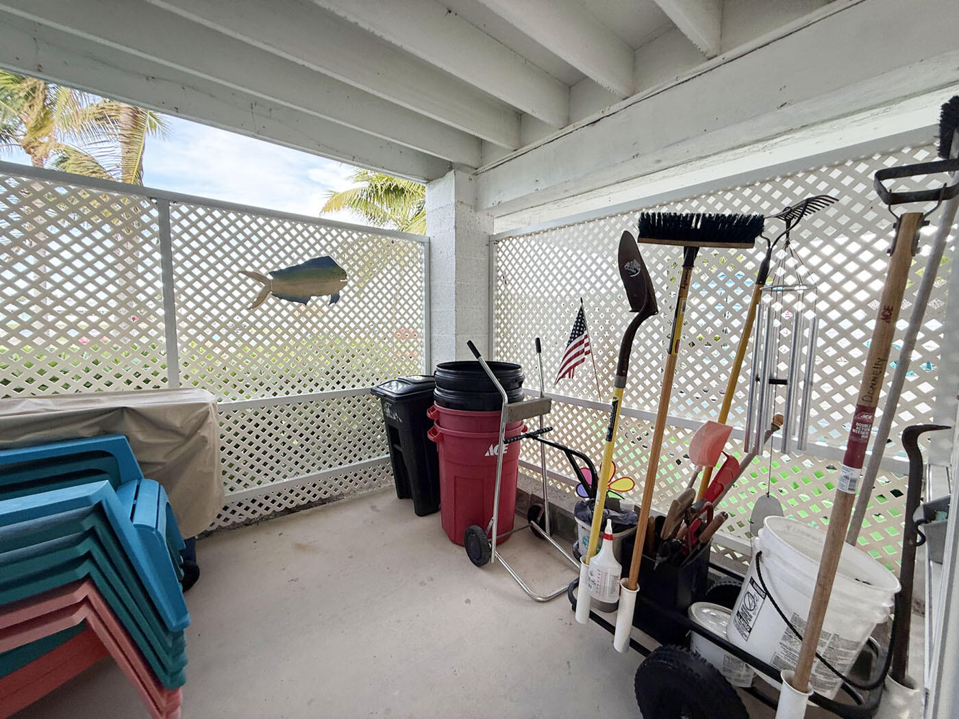 800 S Marina Avenue