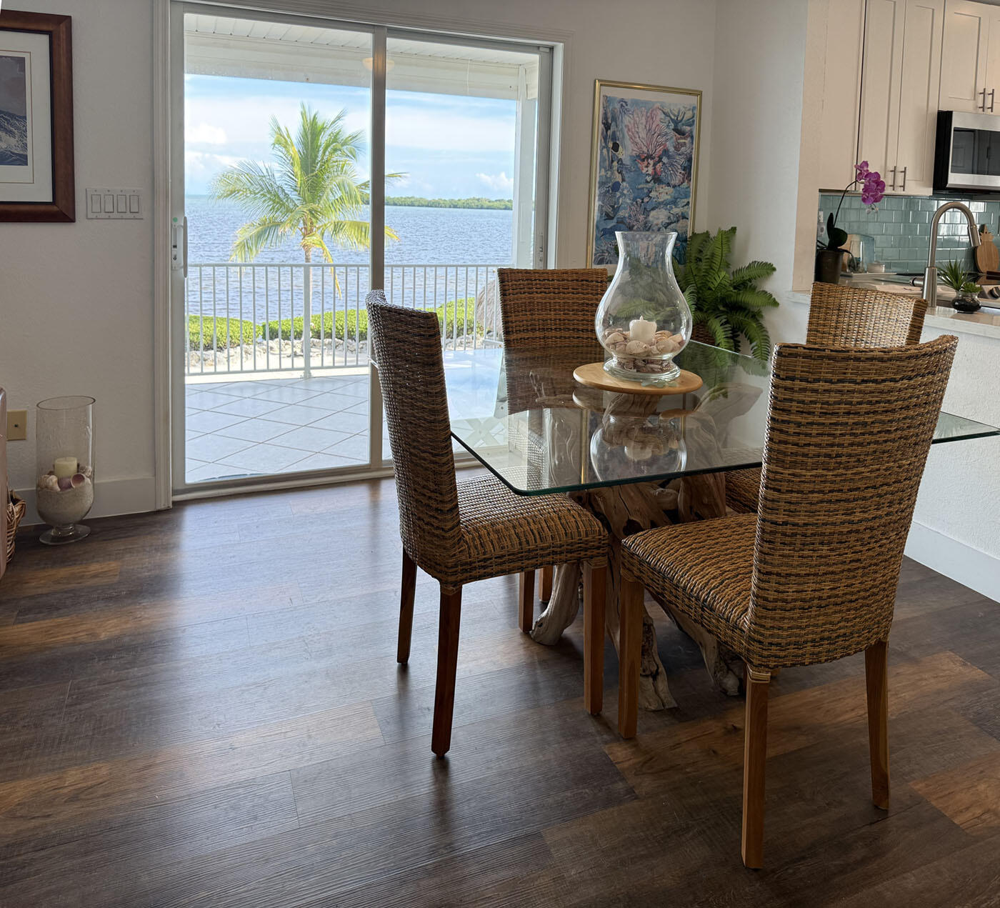 800 S Marina Avenue