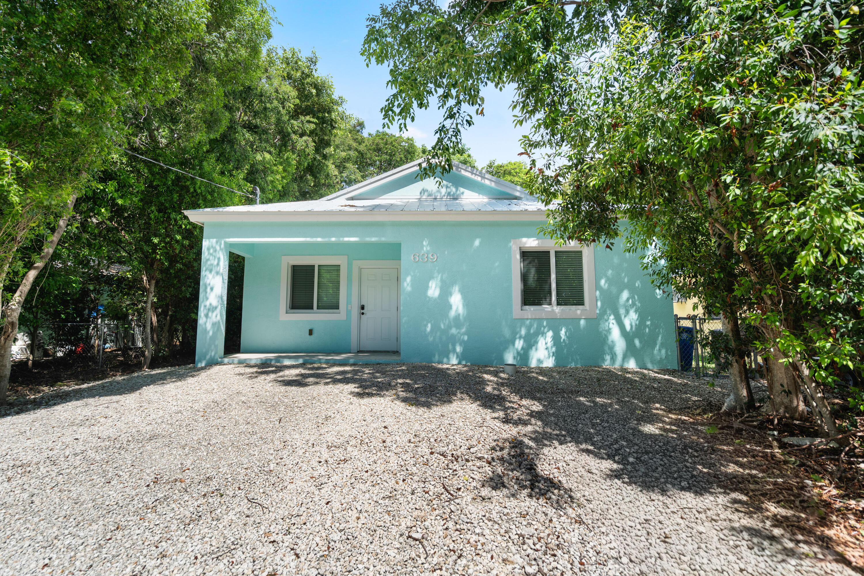 639 Cabrera Street