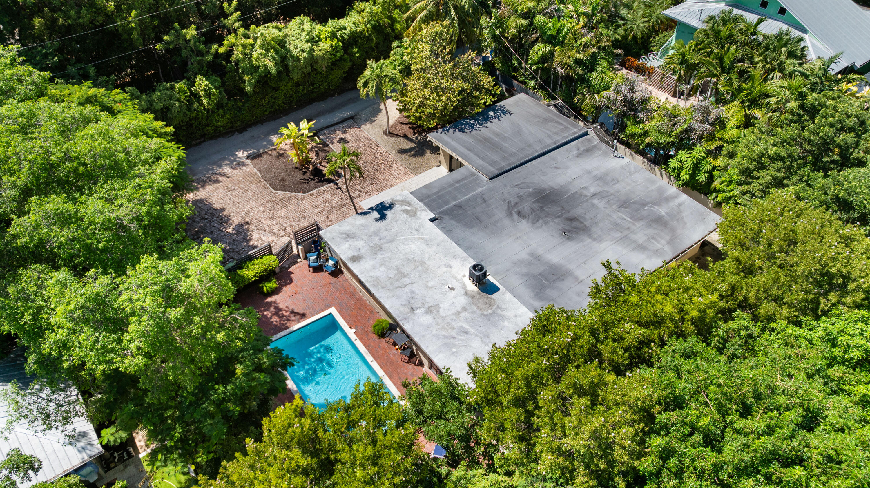 230 Key Honey Lane