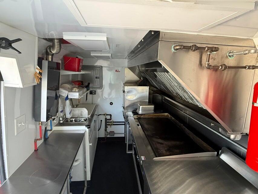 0 Duval Street Food Truck