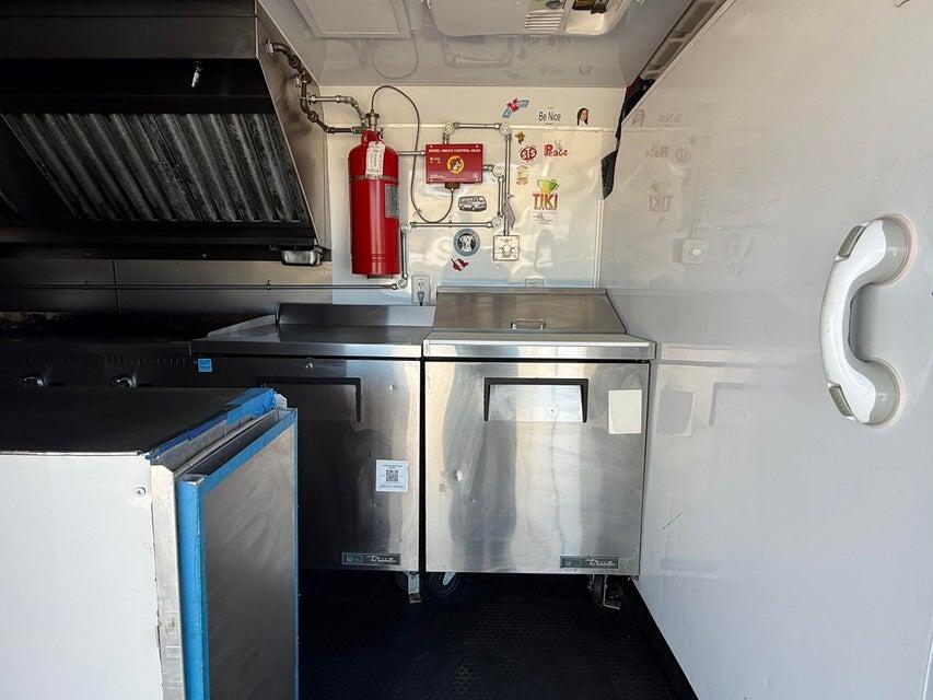 0 Duval Street Food Truck