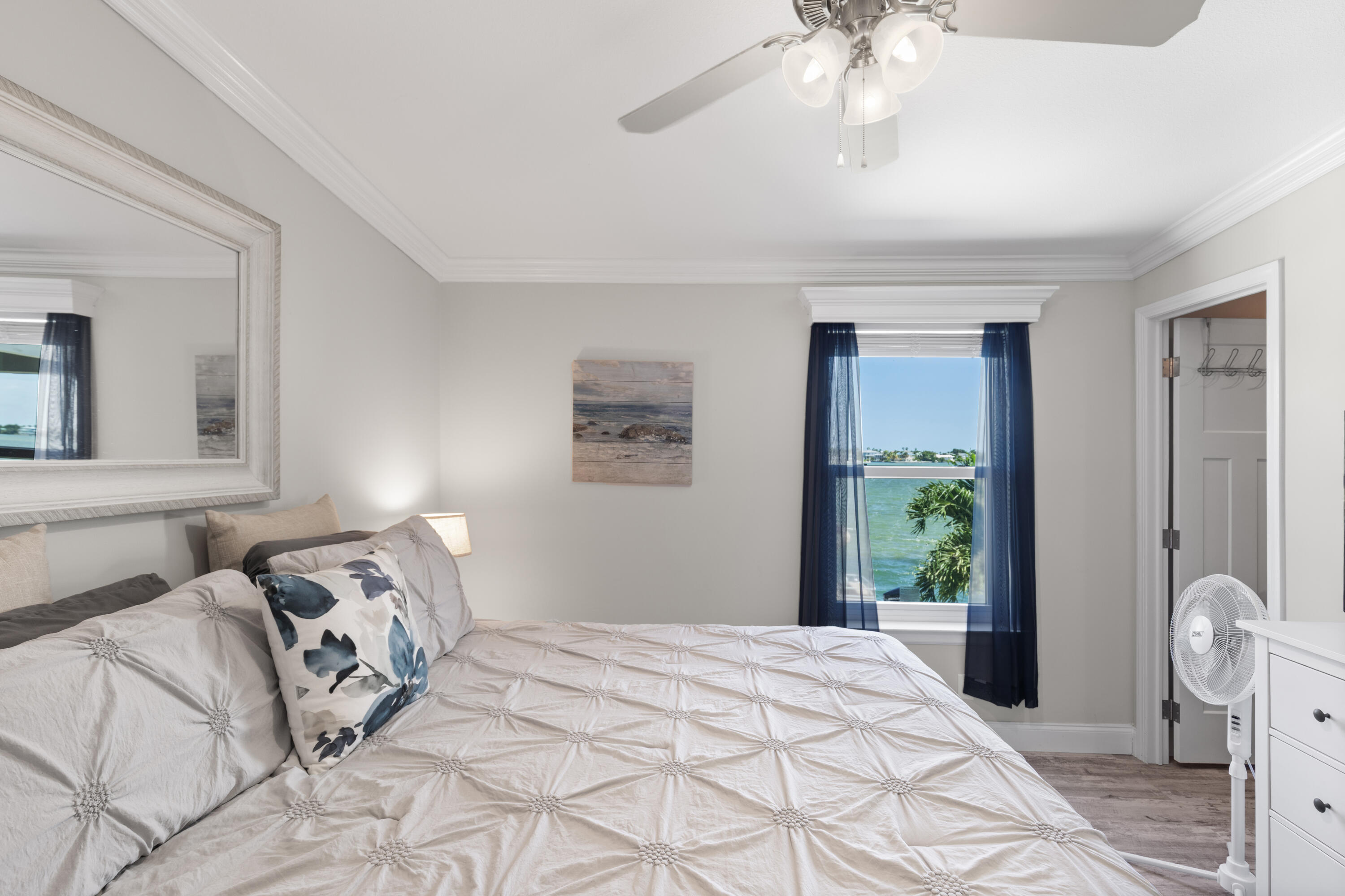 265 S Point Drive