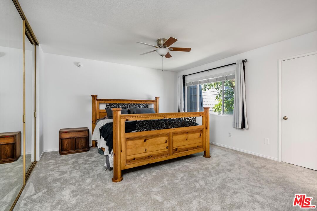 18550 Hatteras St Unit: 32