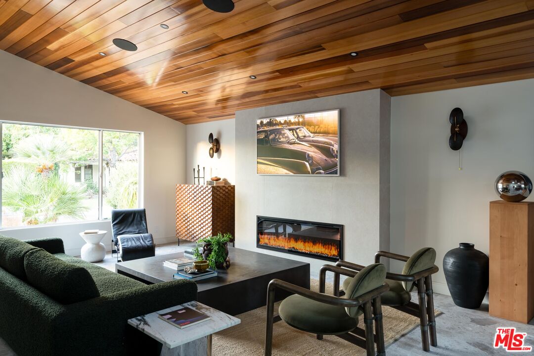 12030 Pacoima Ct