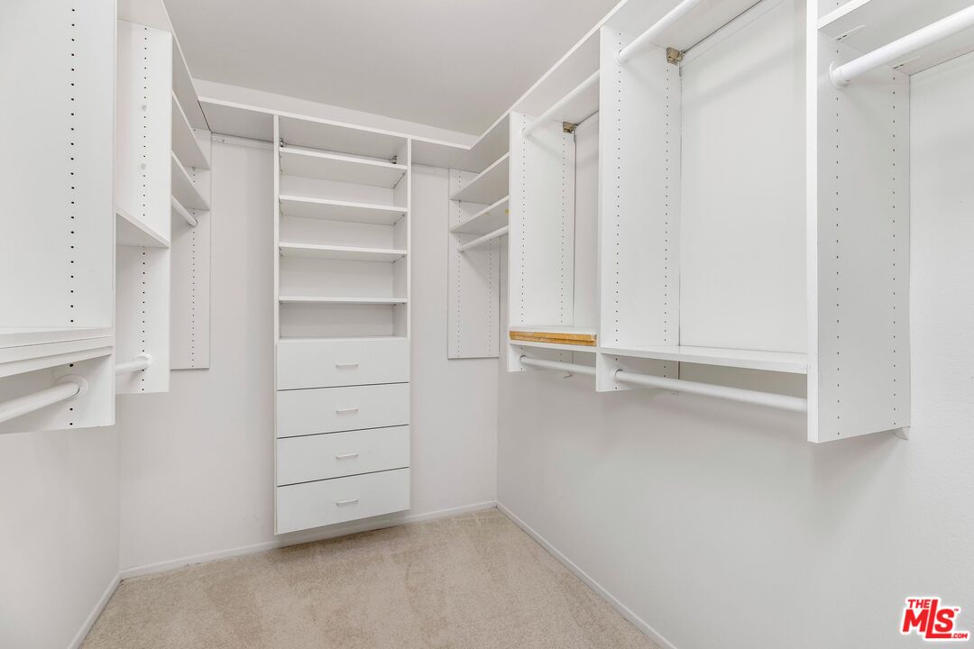 14521 Benefit St Unit: 106