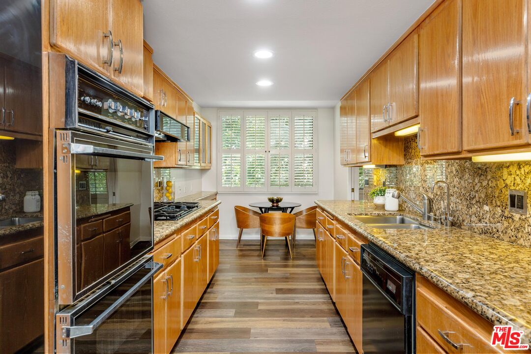 14521 Benefit St Unit: 106