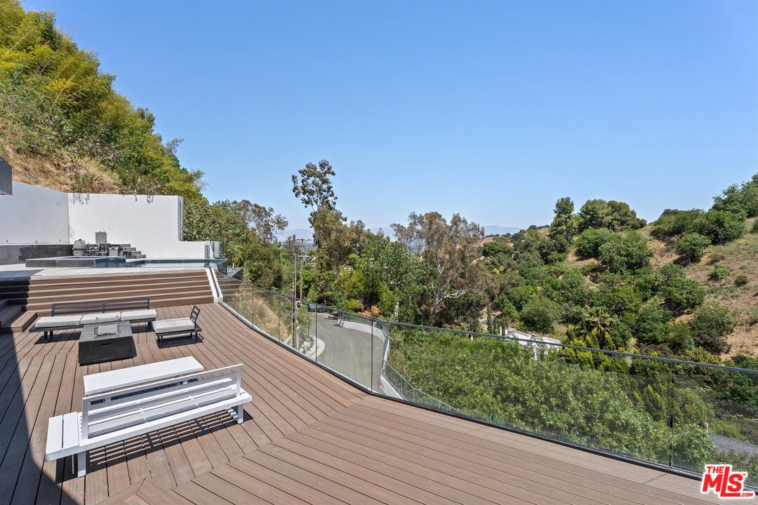 3935 Hopevale Drive