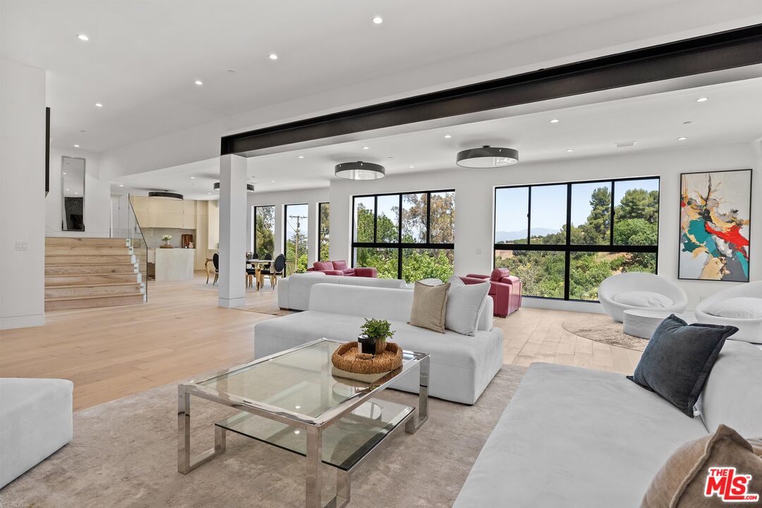 3935 Hopevale Drive